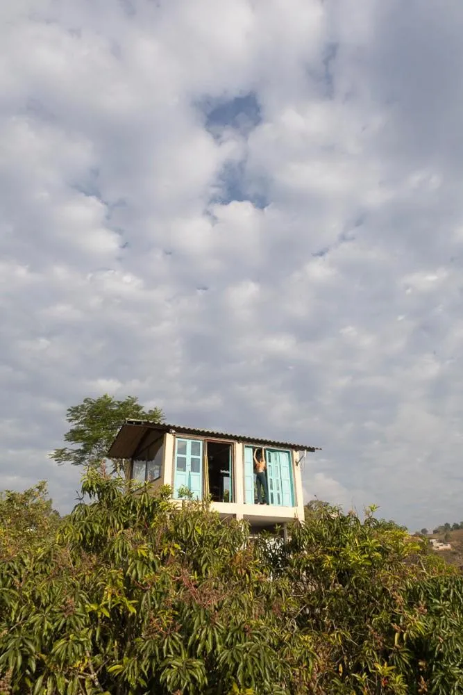 Day in REFUGIO LA ROCA