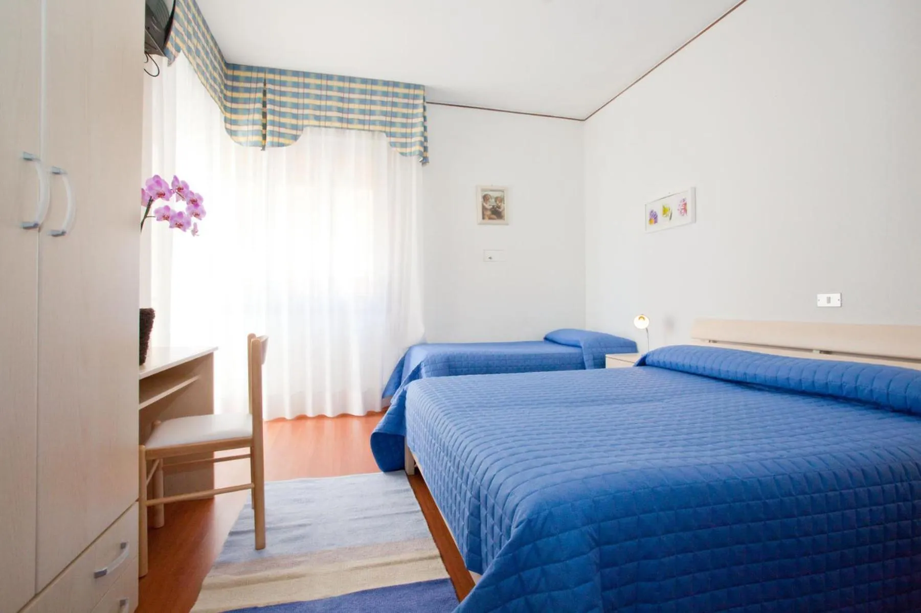 Photo of the whole room, Bed in Hotel Telenia