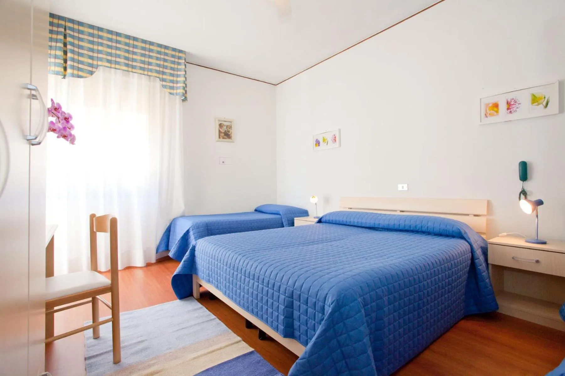 Balcony/Terrace, Bed in Hotel Telenia