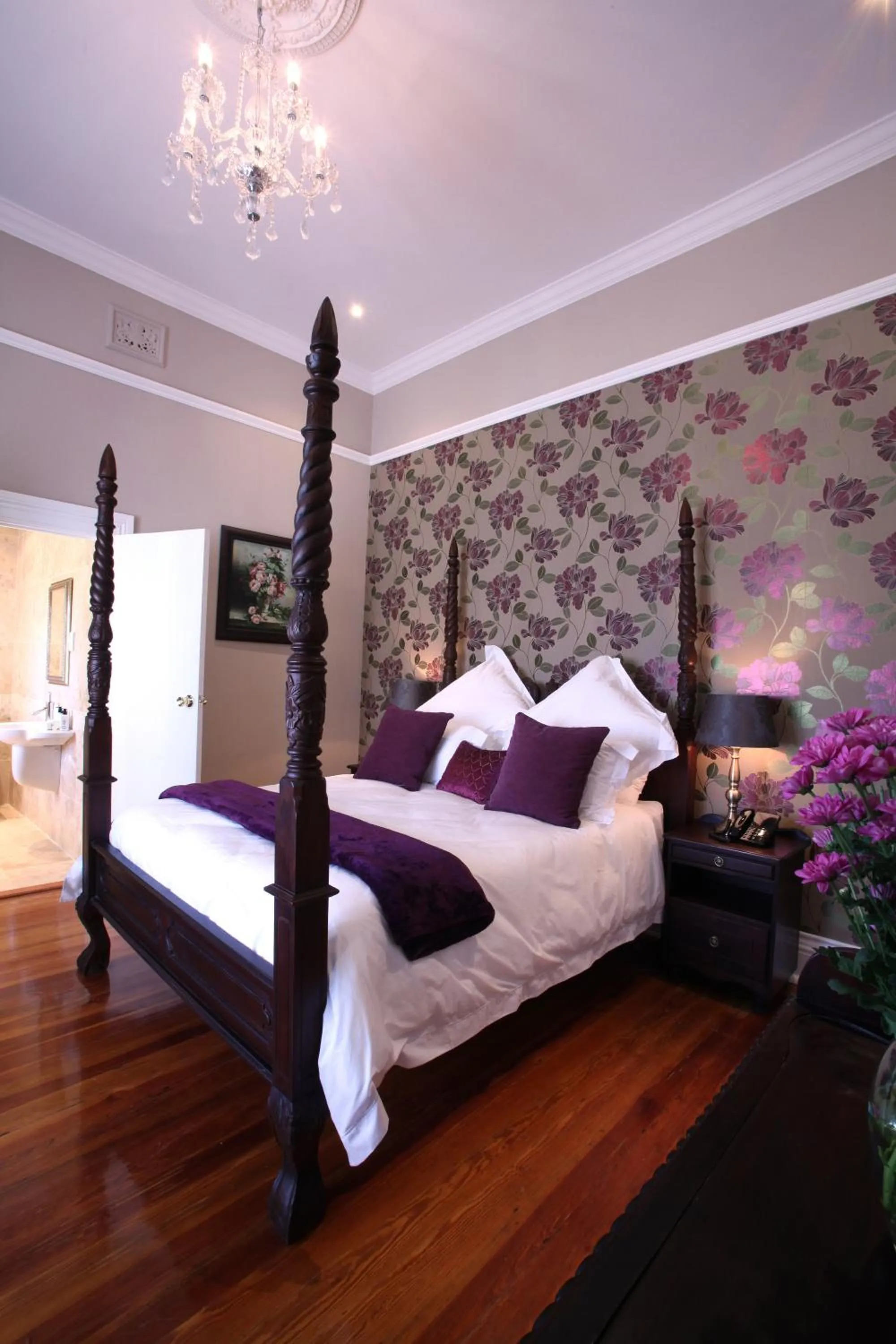 Photo of the whole room, Bed in Park Place Boutique Guesthouse