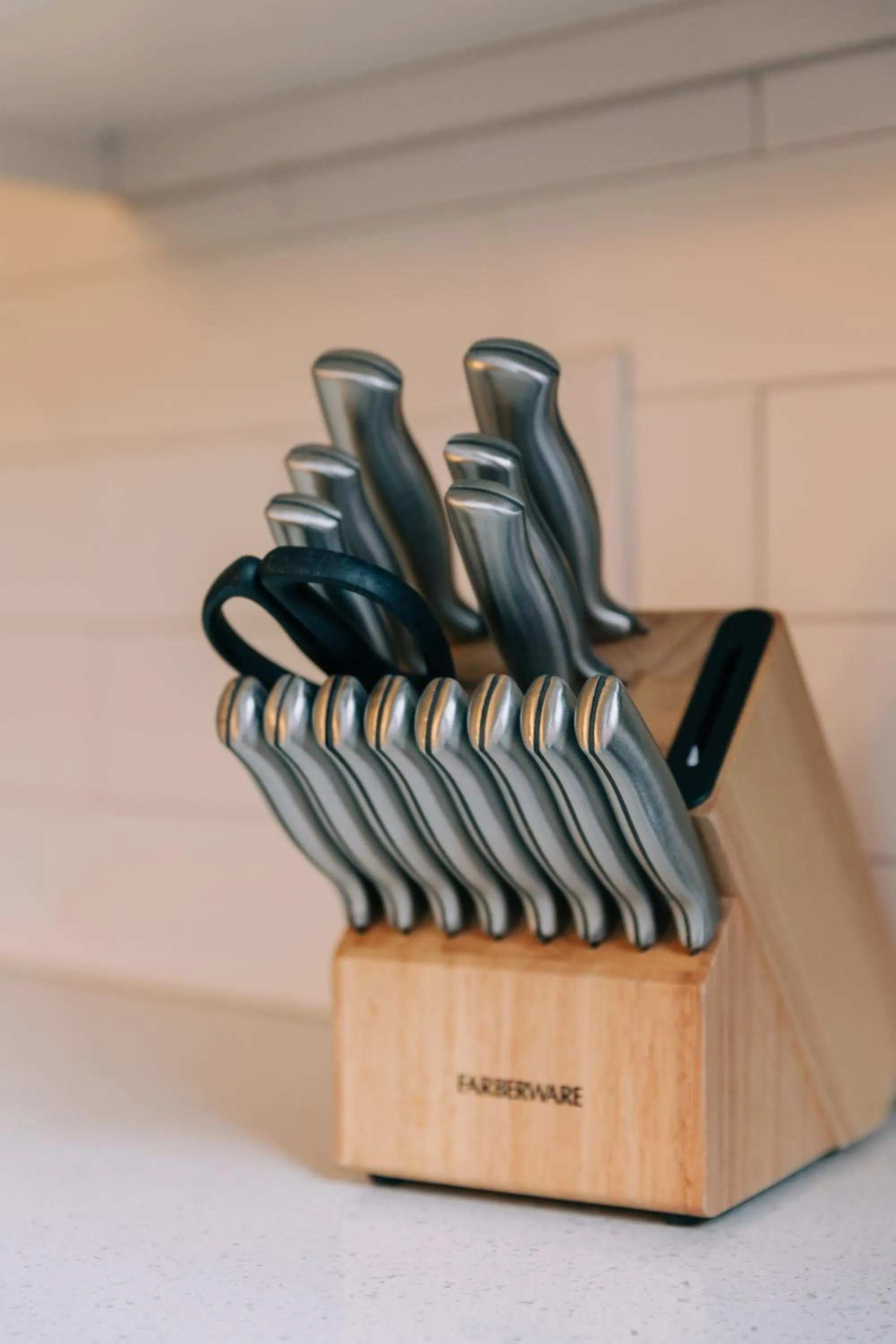 Kitchen or kitchenette in The St. Clair