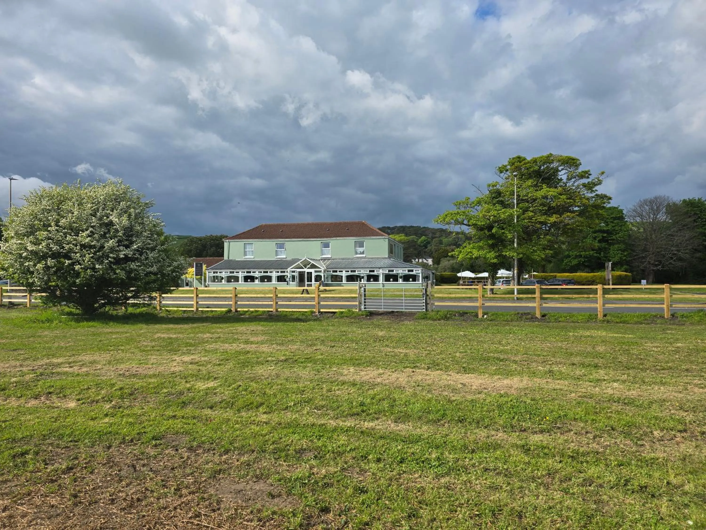 Garden in Ashburnham Hotel