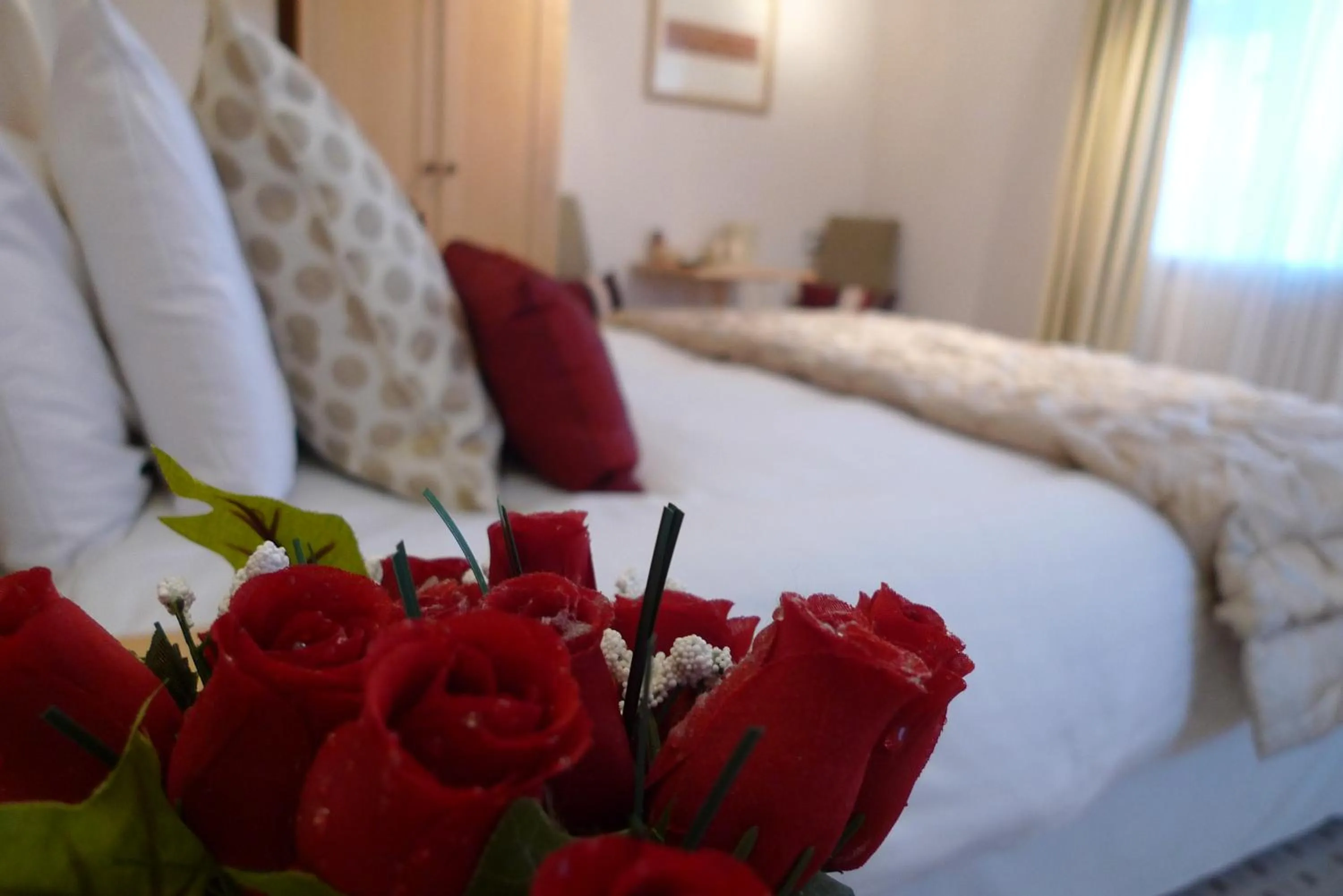 Bedroom, Bed in Ashburnham Hotel