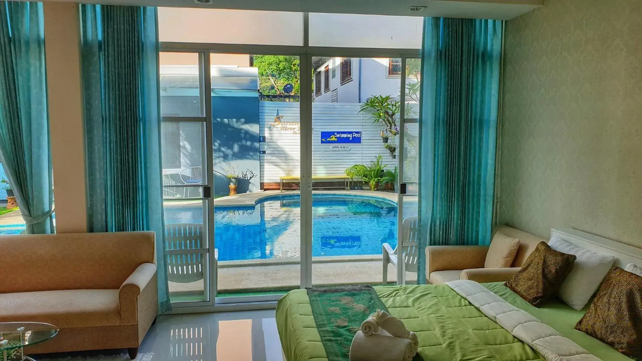 Pool view in Saranya River House สรัญญาริเวอร์เฮาส์ Pool view in Saranya River House สรัญญาริเวอร์เฮาส์