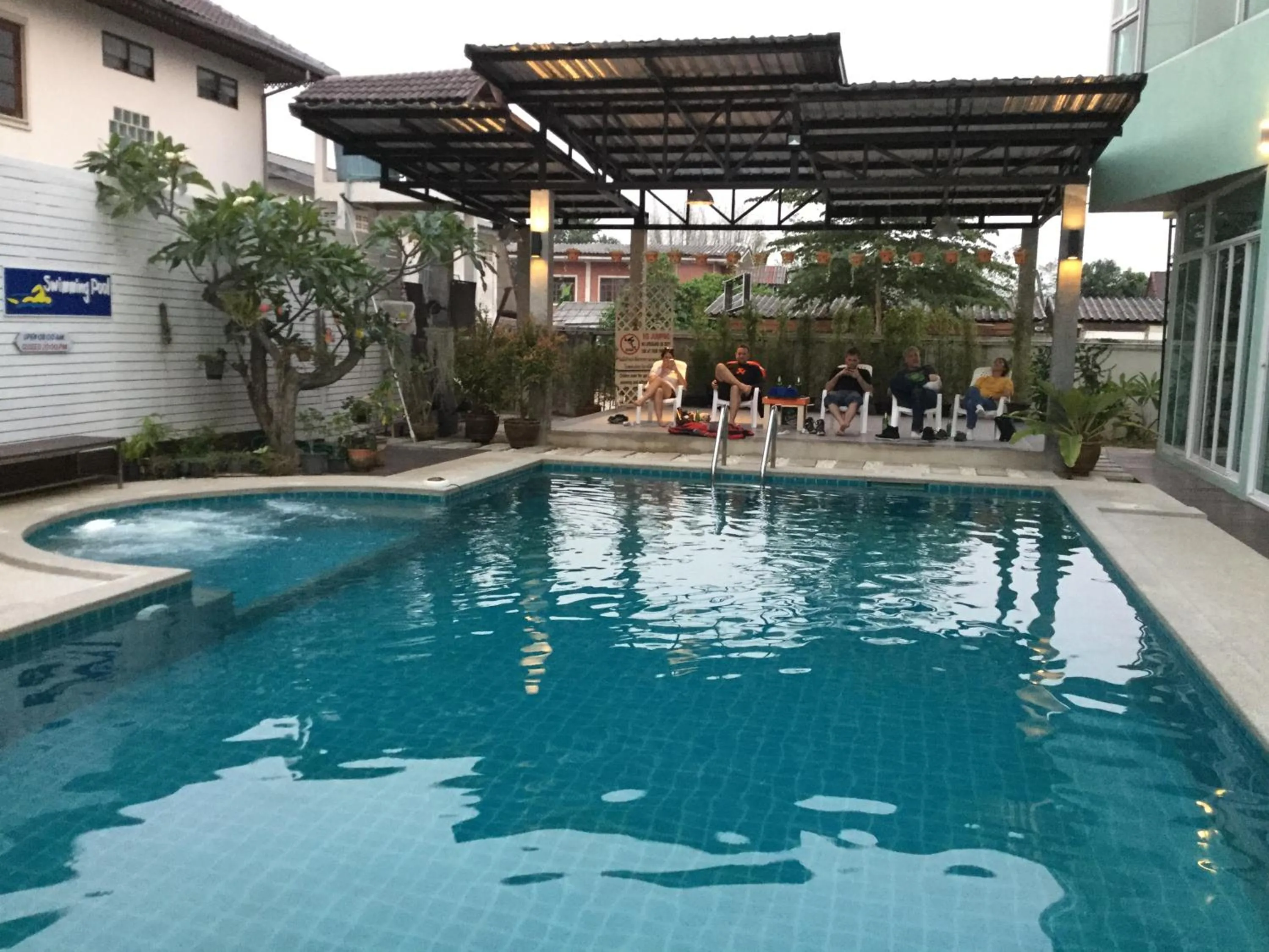 Swimming pool in Saranya River House สรัญญาริเวอร์เฮาส์