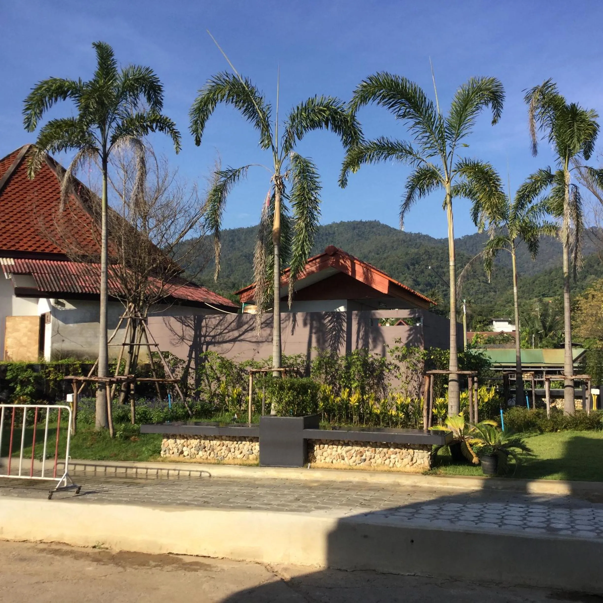 Nearby landmark in Saranya River House สรัญญาริเวอร์เฮาส์