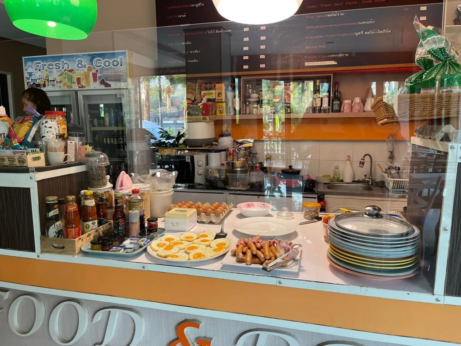 Restaurant/places to eat in Saranya River House สรัญญาริเวอร์เฮาส์