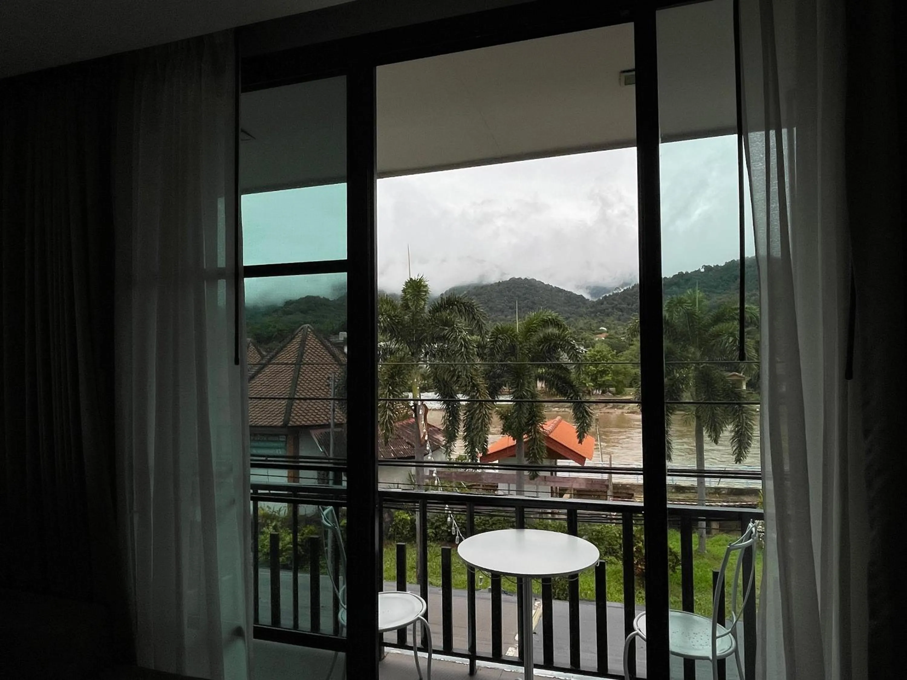 Saranya River House สรัญญาริเวอร์เฮาส์