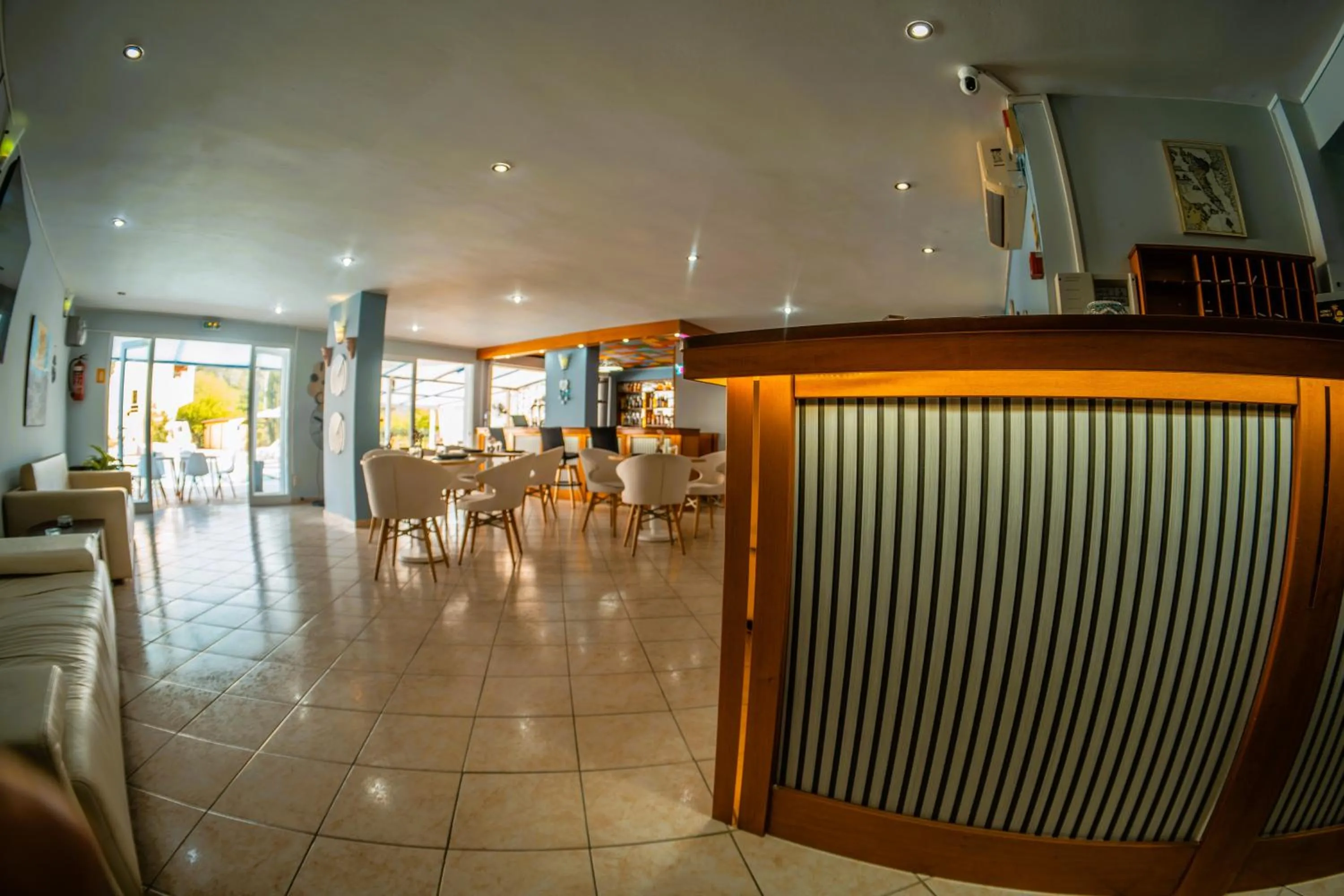 Restaurant/places to eat in Melitsa corfu hotel