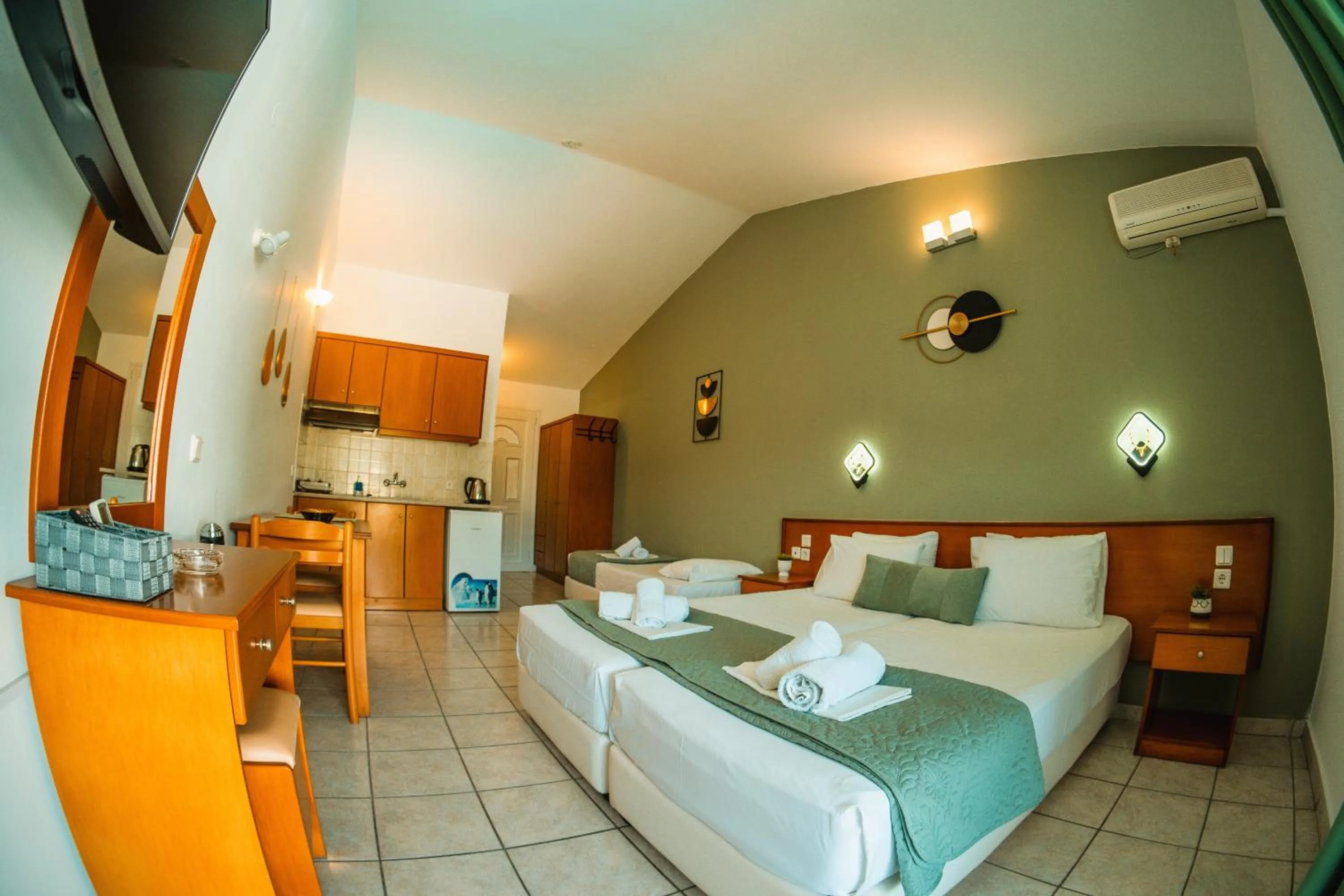 Bed in Melitsa corfu hotel