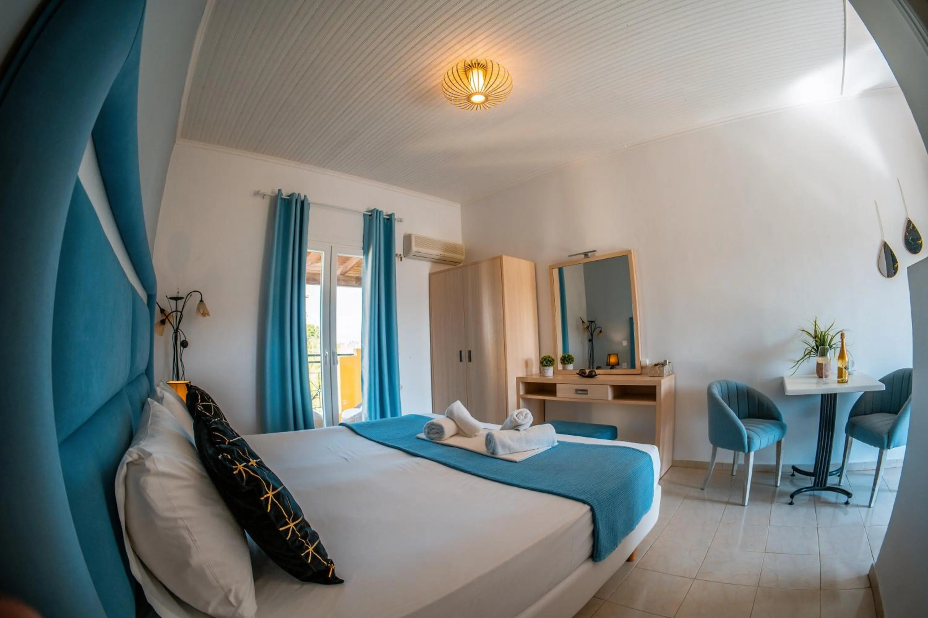 Bed in Melitsa corfu hotel