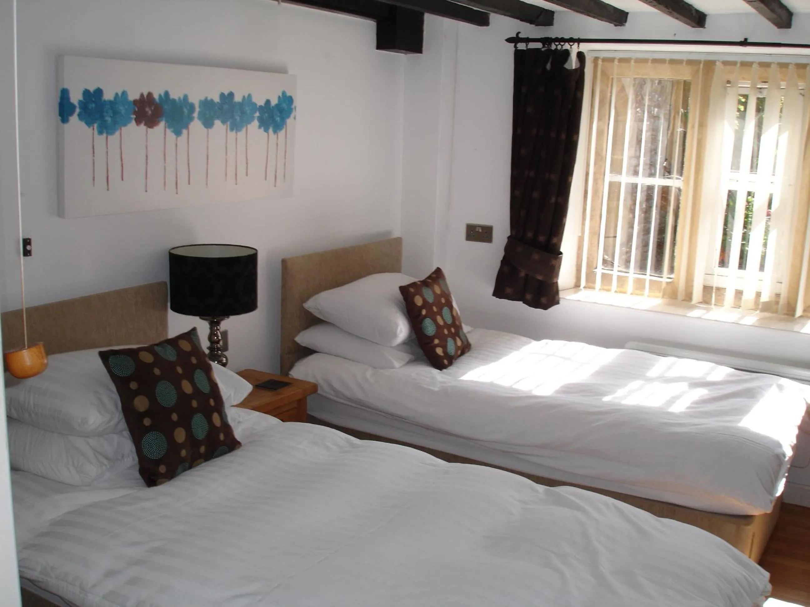 Bed in Burcott Mill Guesthouse