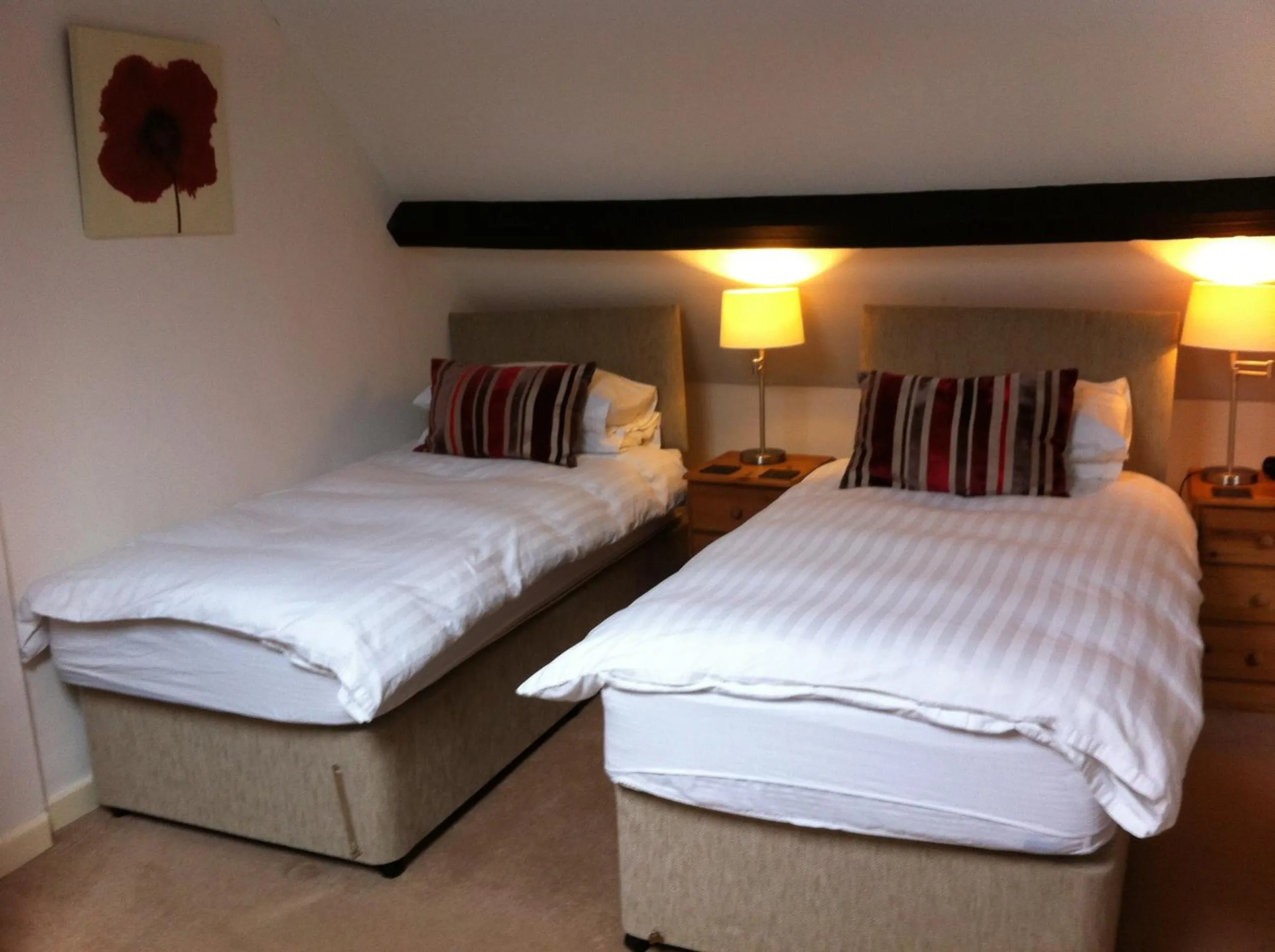 Bed in Burcott Mill Guesthouse