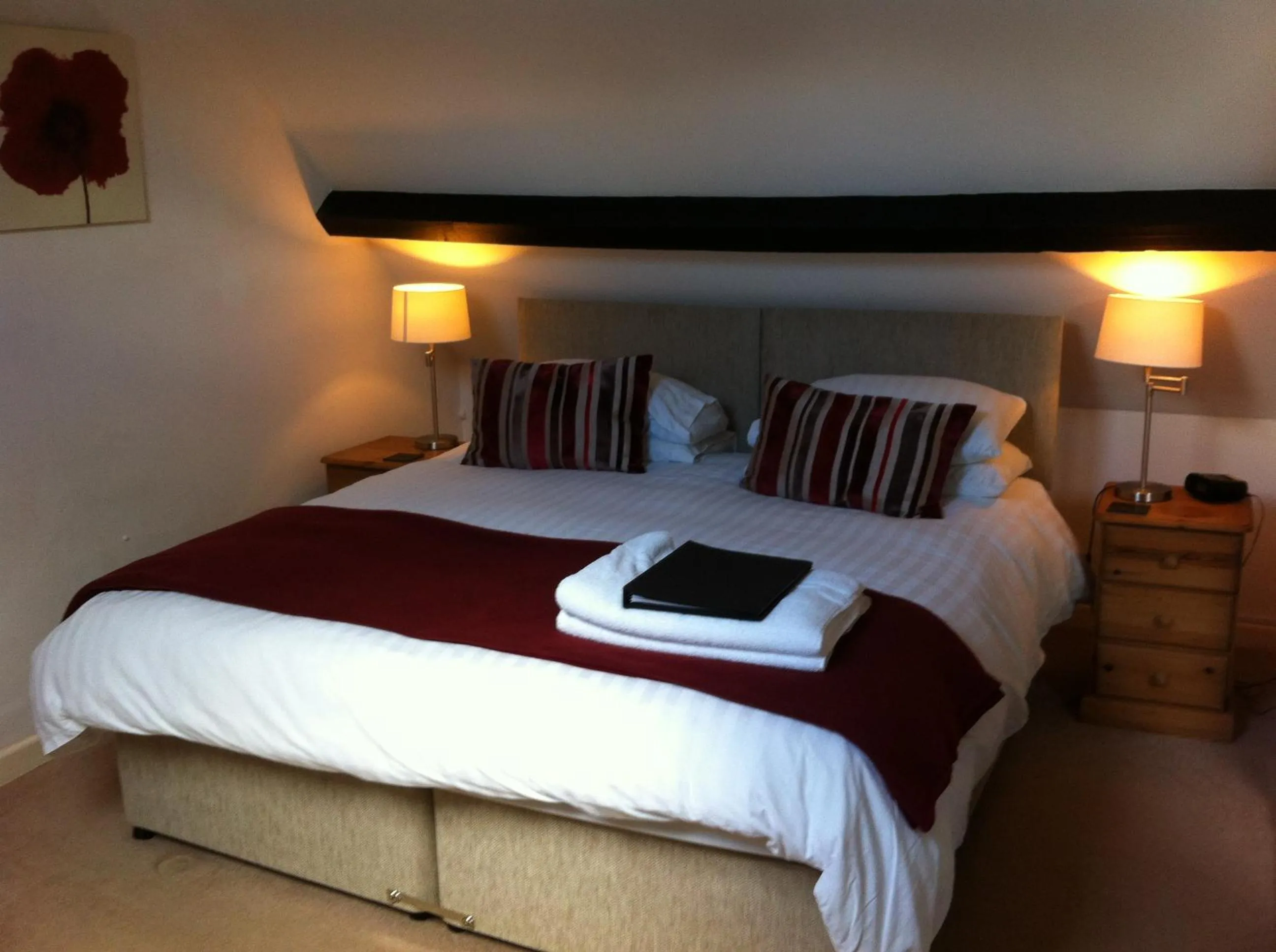 Bed in Burcott Mill Guesthouse