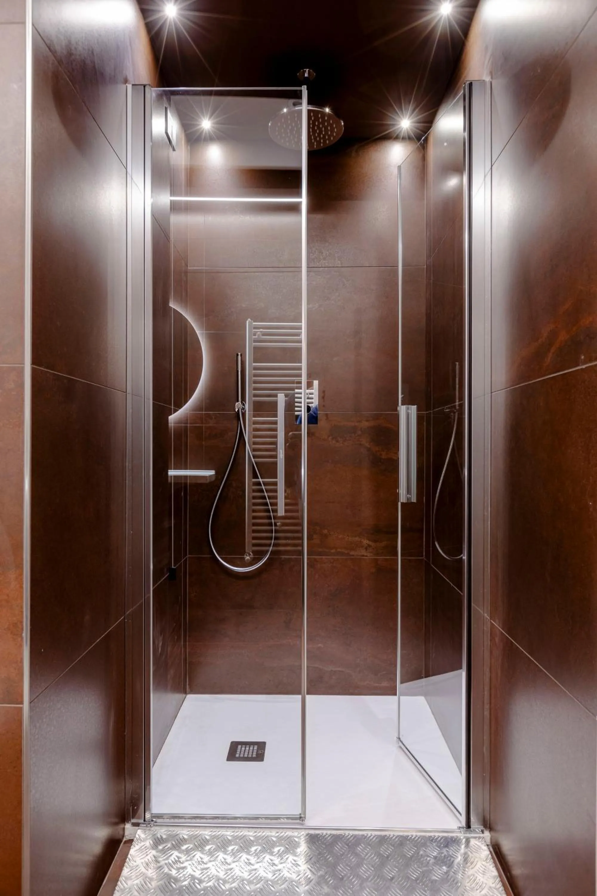 Shower in FLORENCE SEASONS B&B
