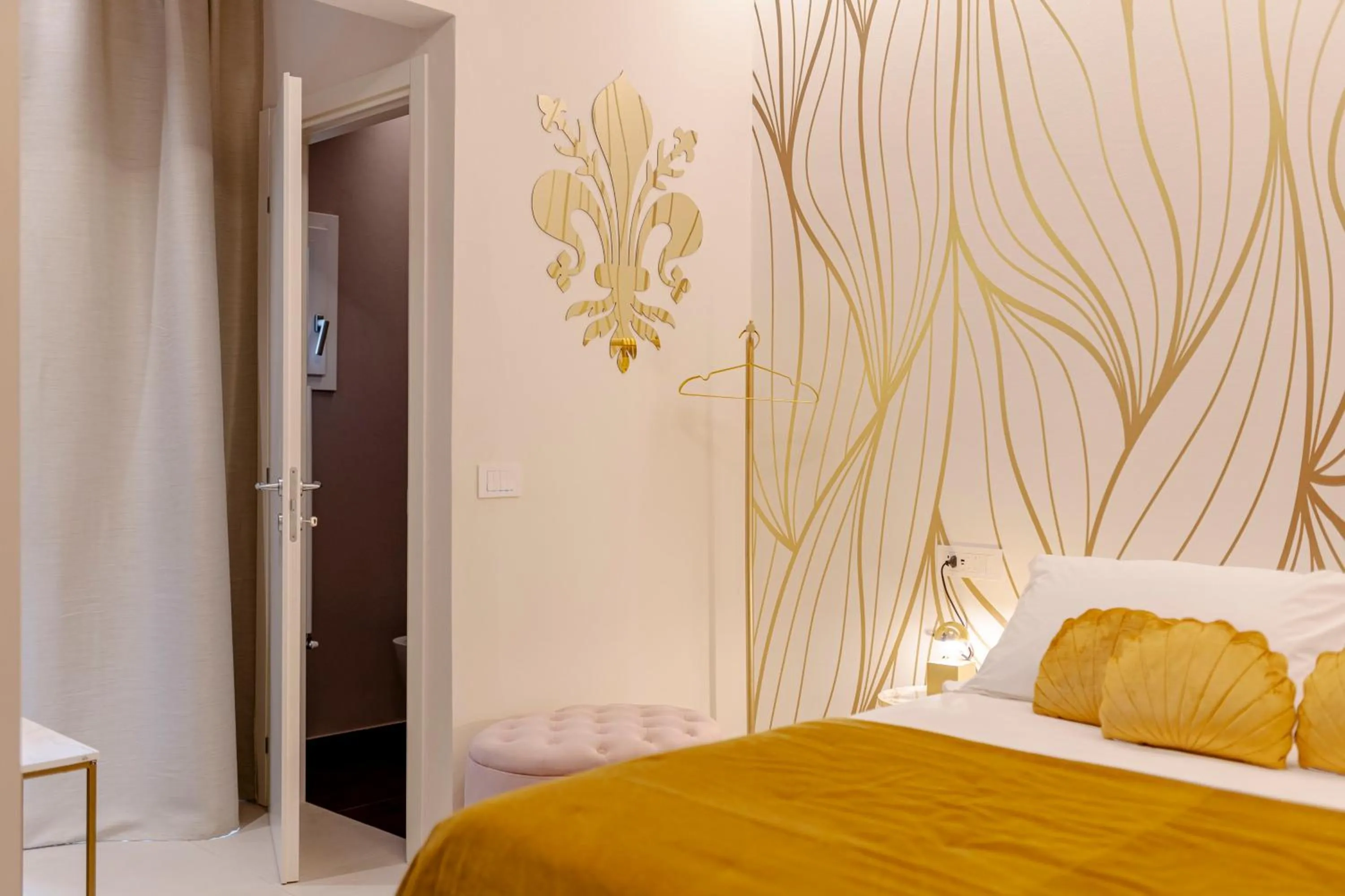Bed in FLORENCE SEASONS B&B