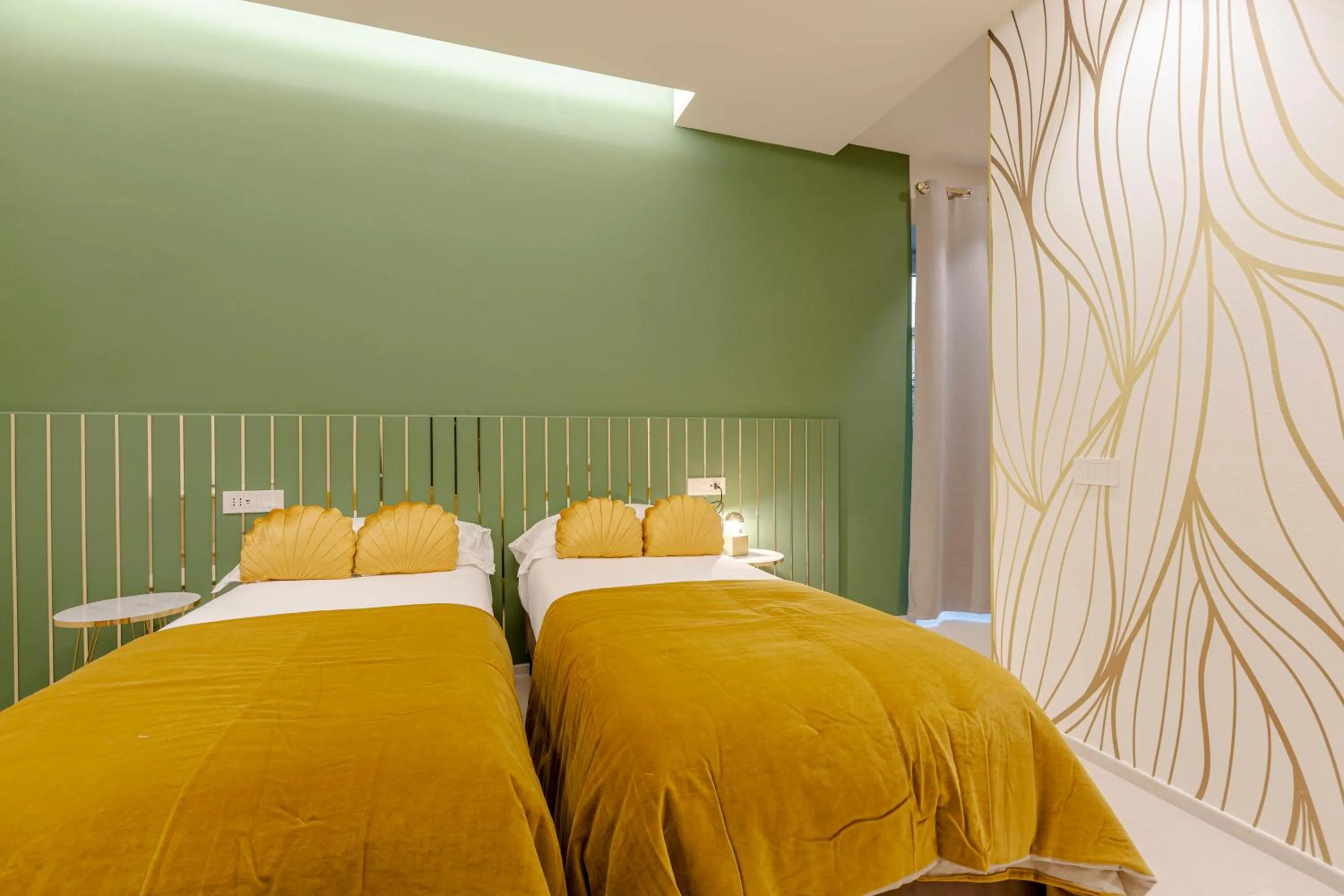 Bed in FLORENCE SEASONS B&B