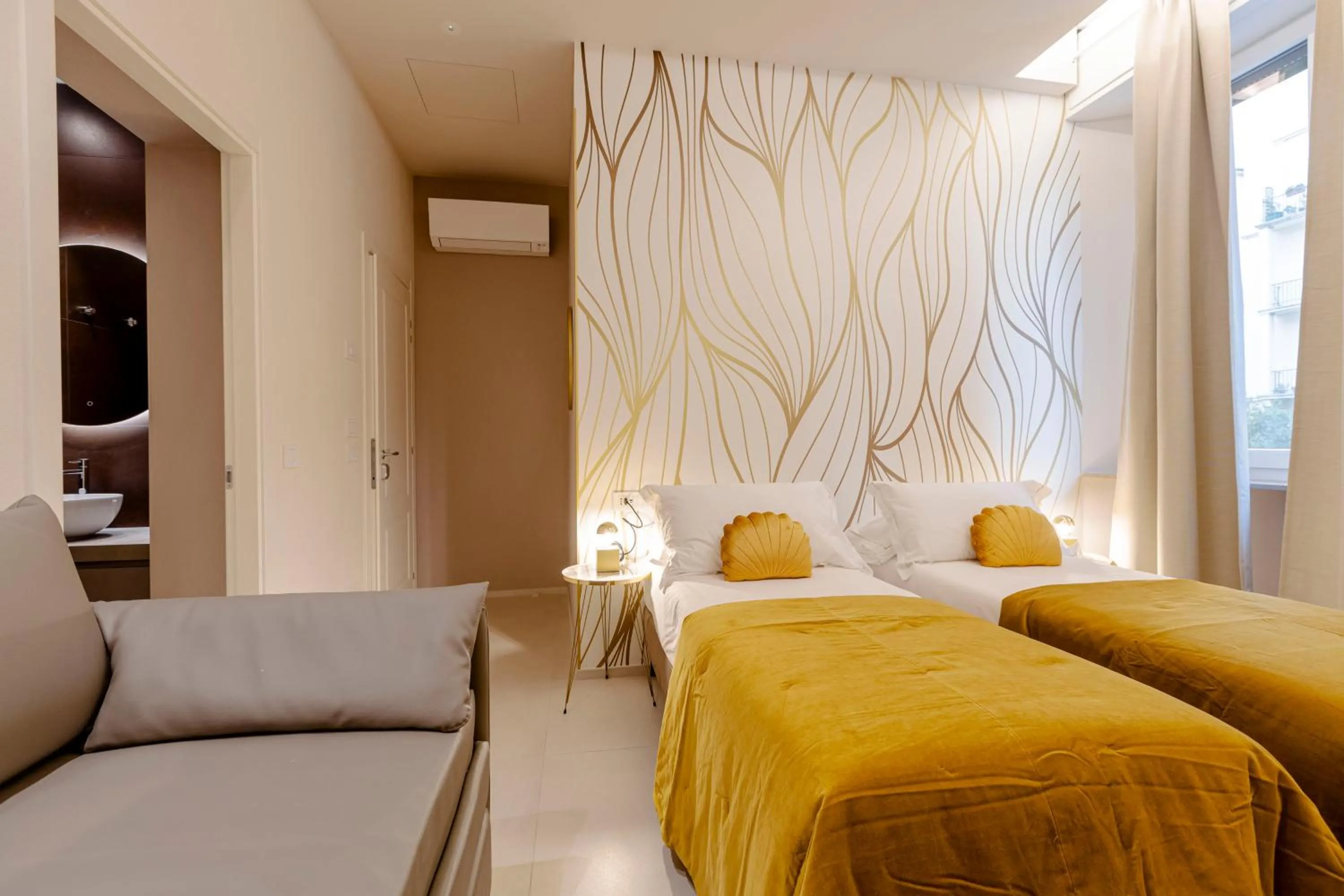 Bed in FLORENCE SEASONS B&B