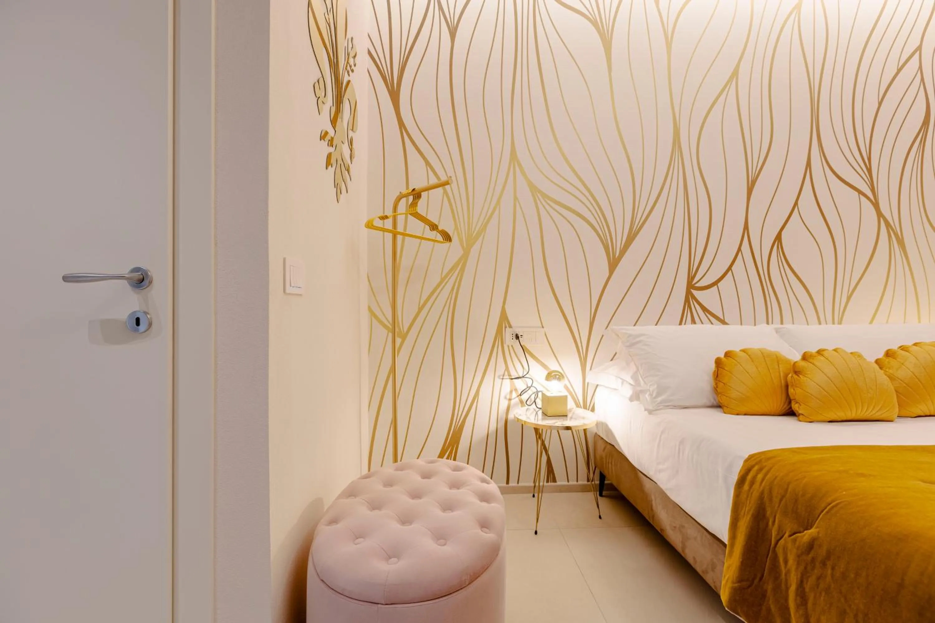 Bed in FLORENCE SEASONS B&B