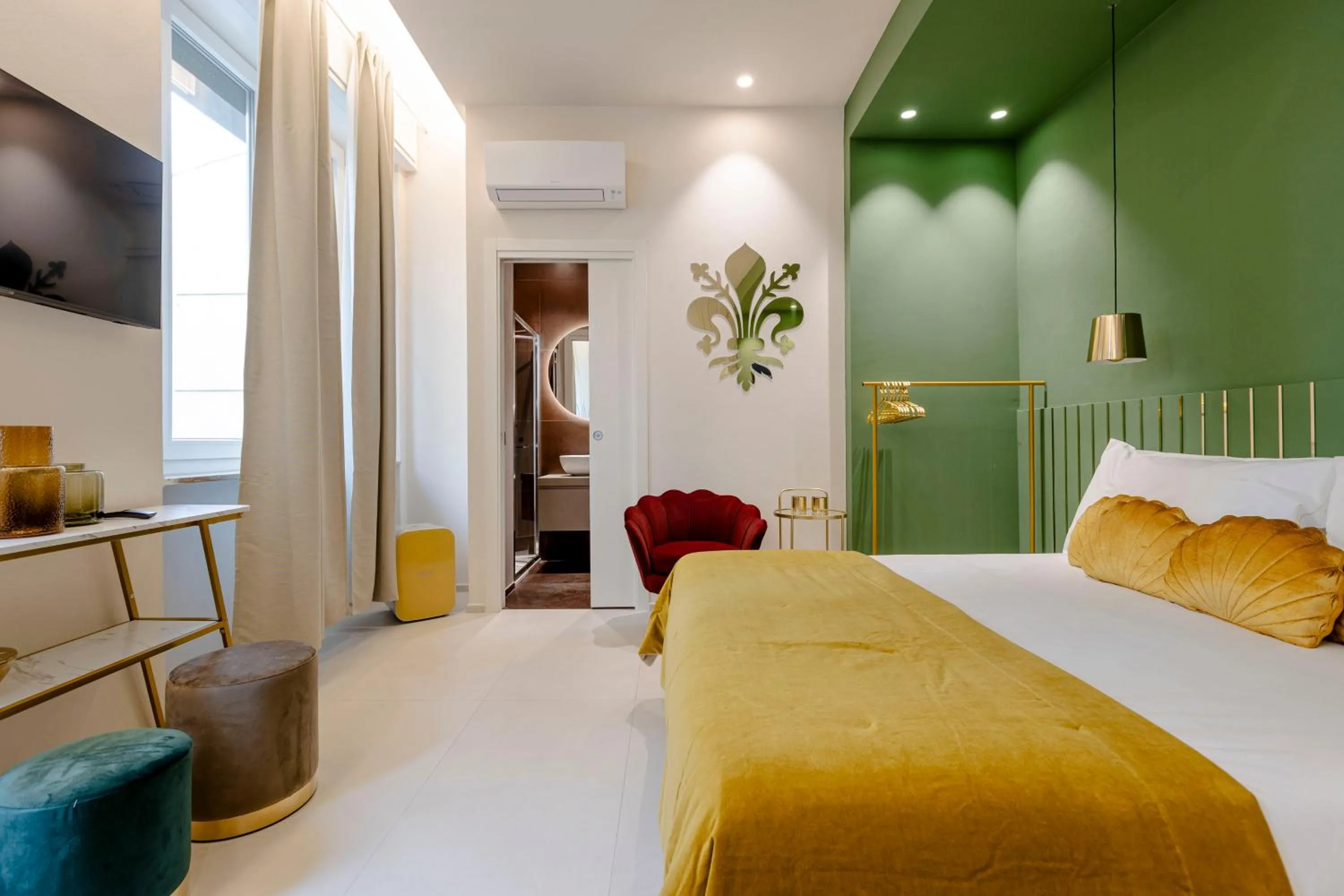Bed in FLORENCE SEASONS B&B