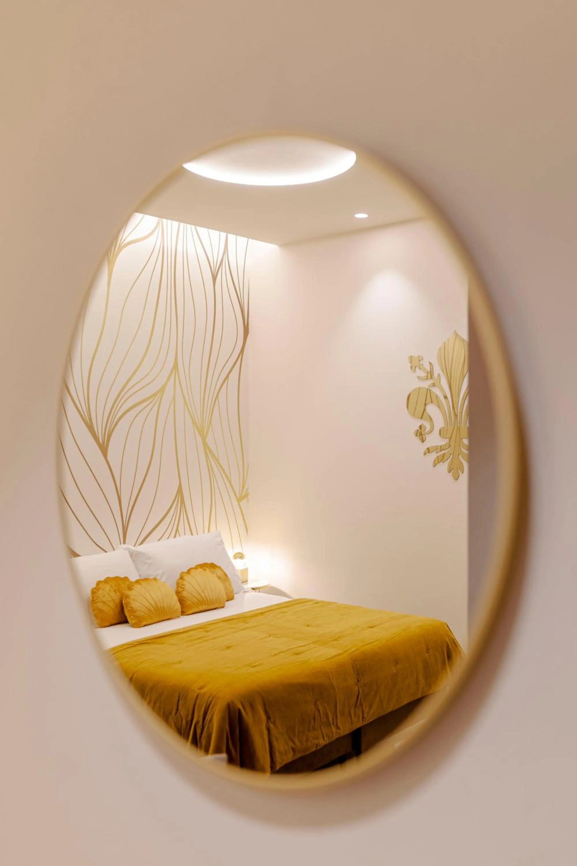 Bed in FLORENCE SEASONS B&B