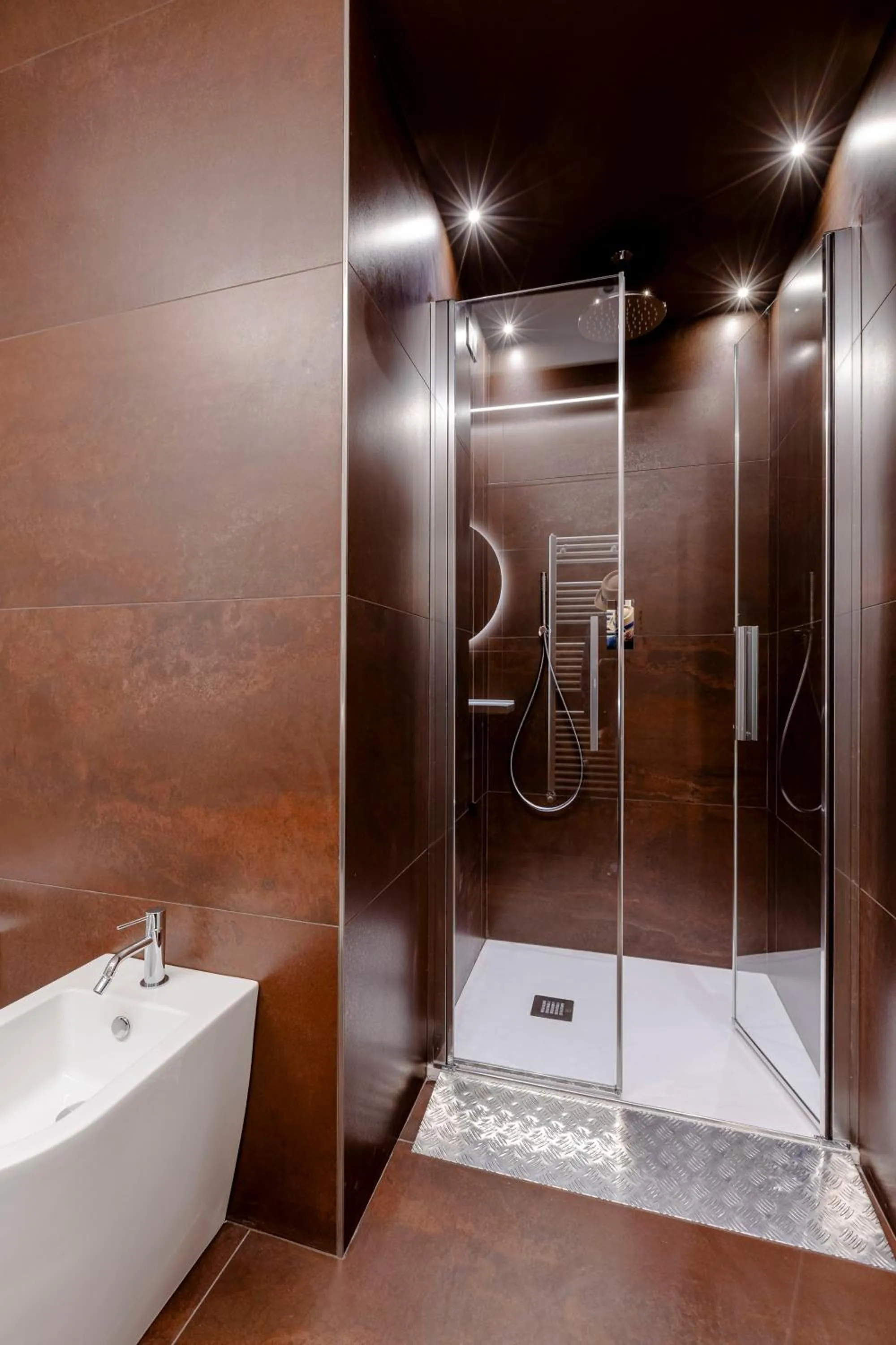 Shower in FLORENCE SEASONS B&B
