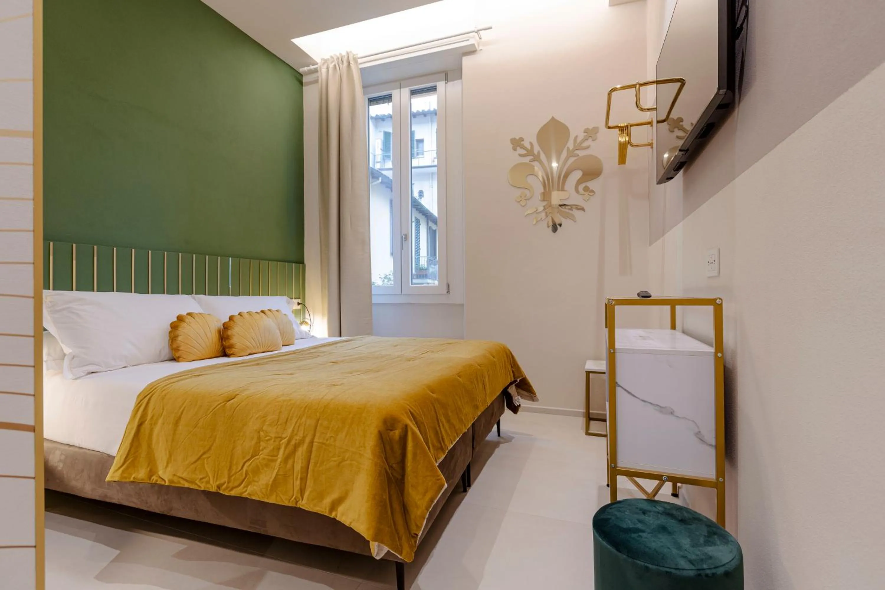 Bed in FLORENCE SEASONS B&B