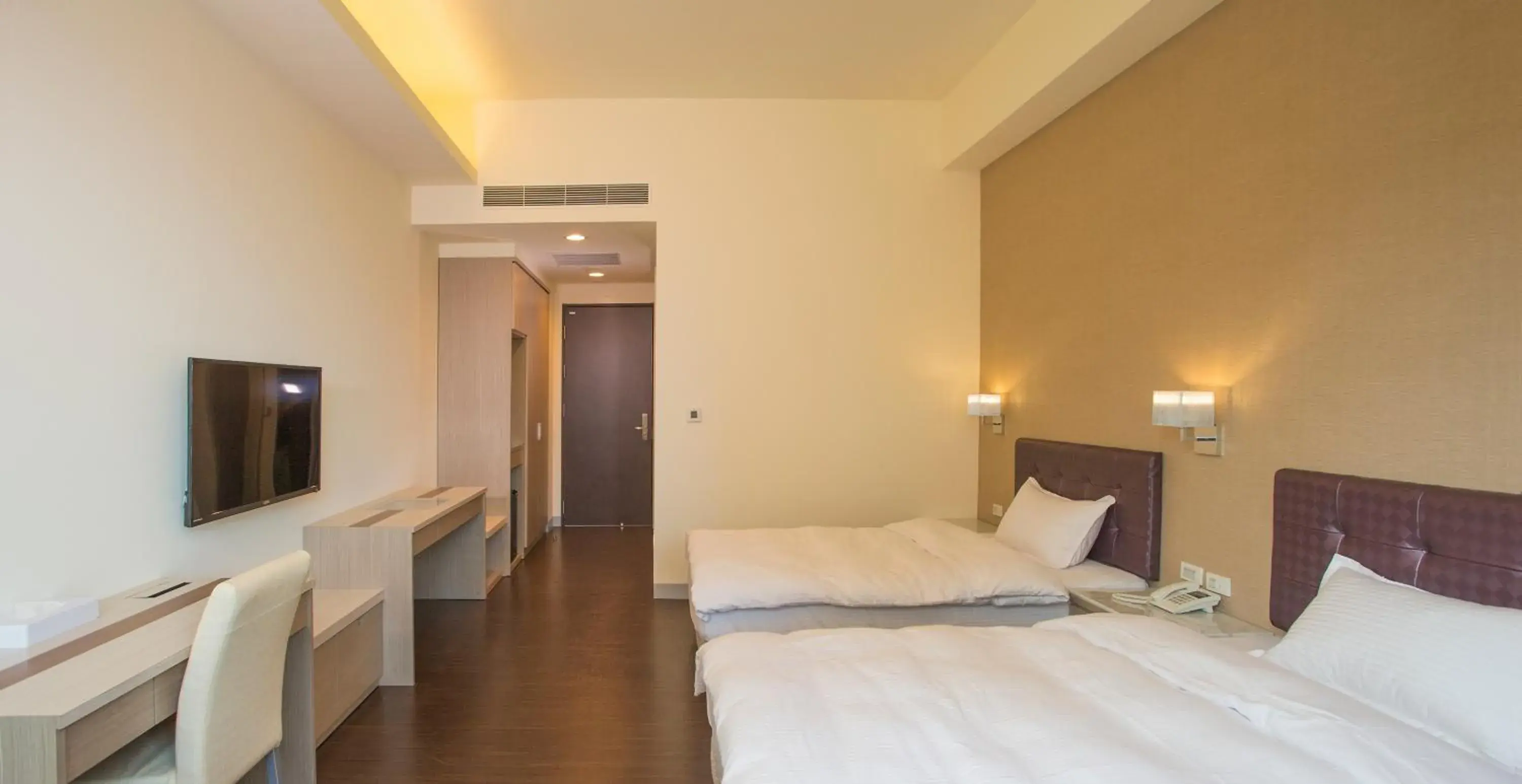 Photo of the whole room, Bed in Sunseed International Villa Hotel Photo of the whole room, Bed in Sunseed International Villa Hotel