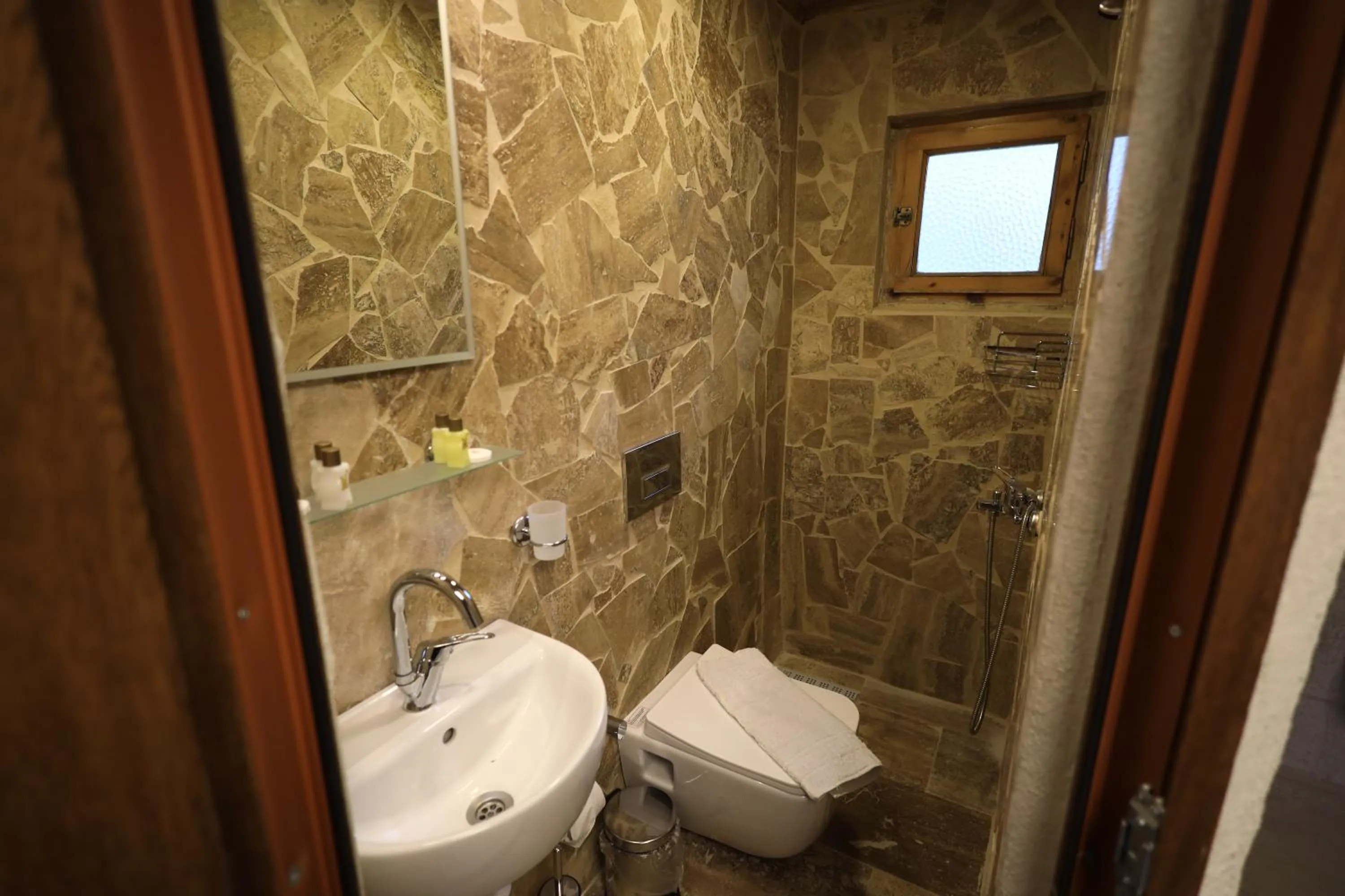 Shower in Turan Cappadocia Cave