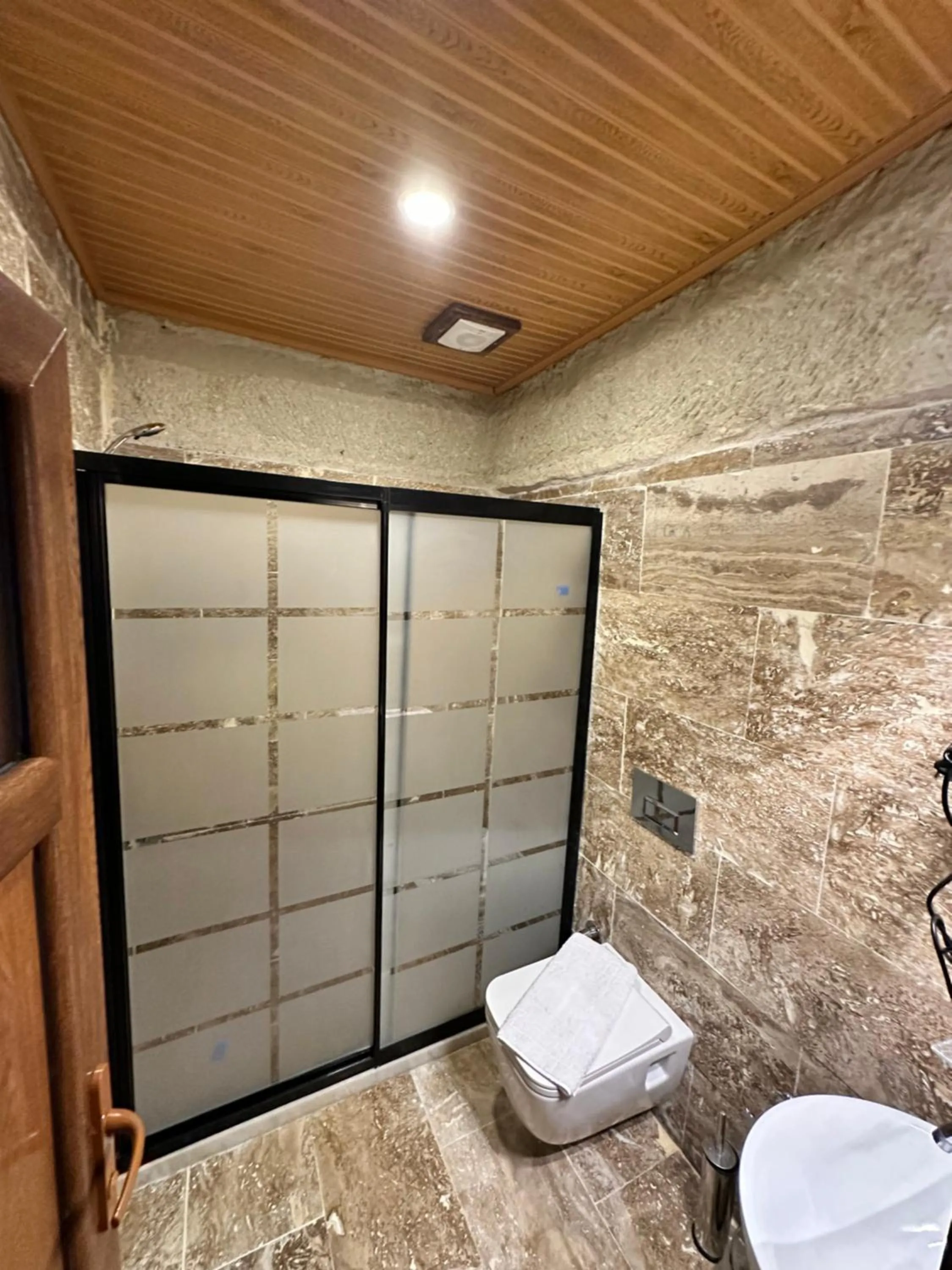 Shower in Turan Cappadocia Cave