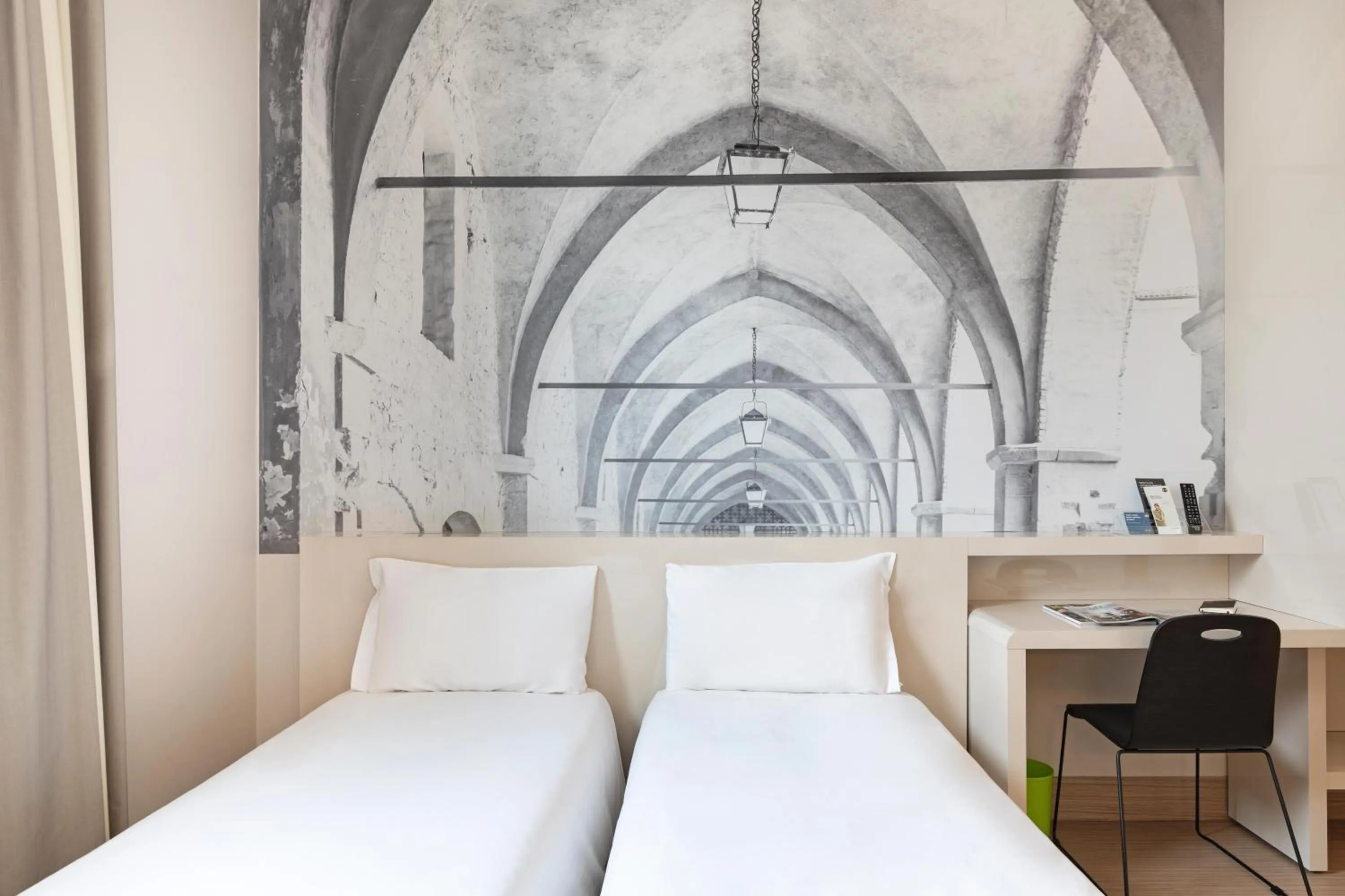 Superior Twin Room in B&B Hotel Bergamo City