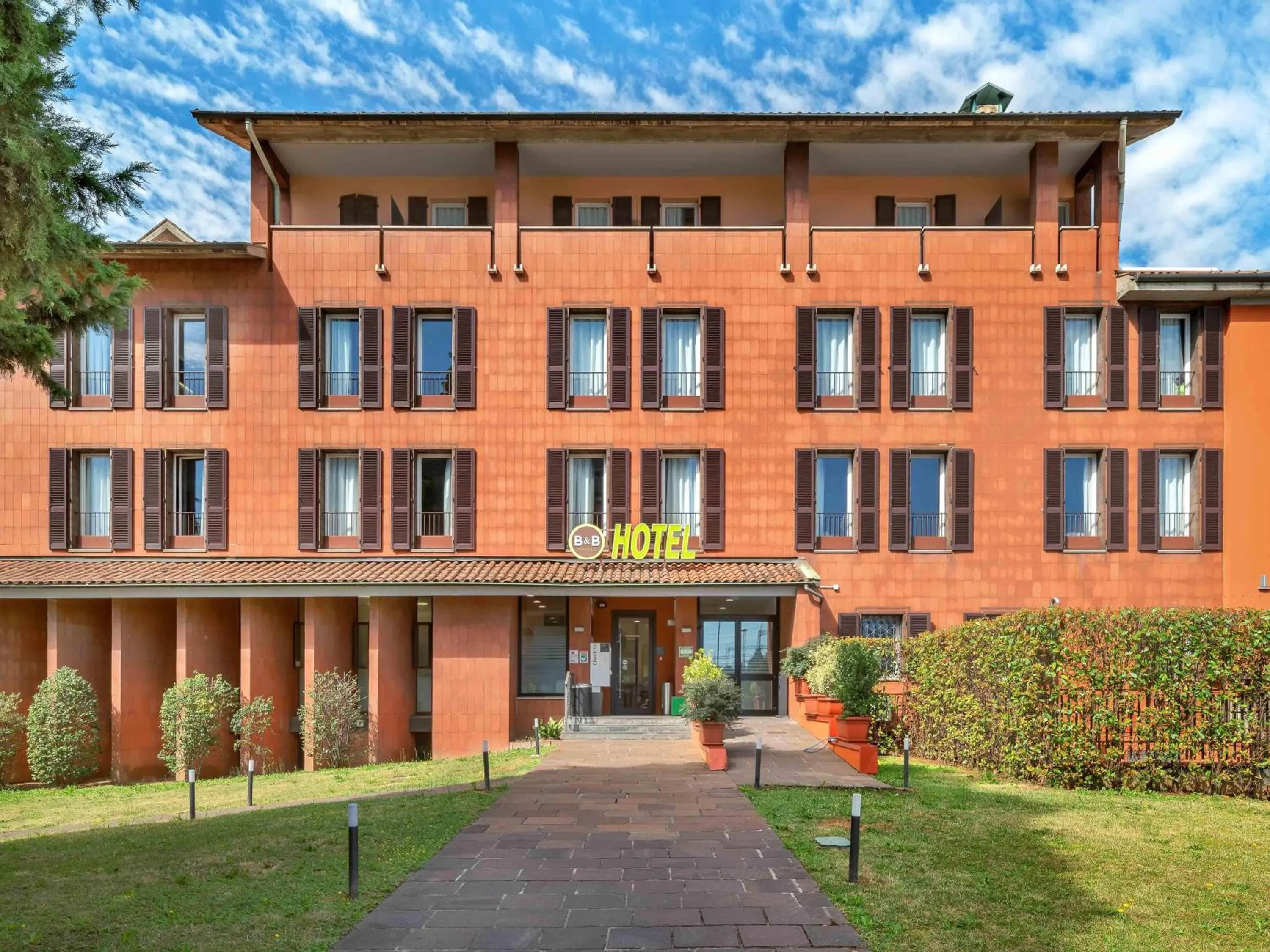 Property building in B&B Hotel Bergamo City