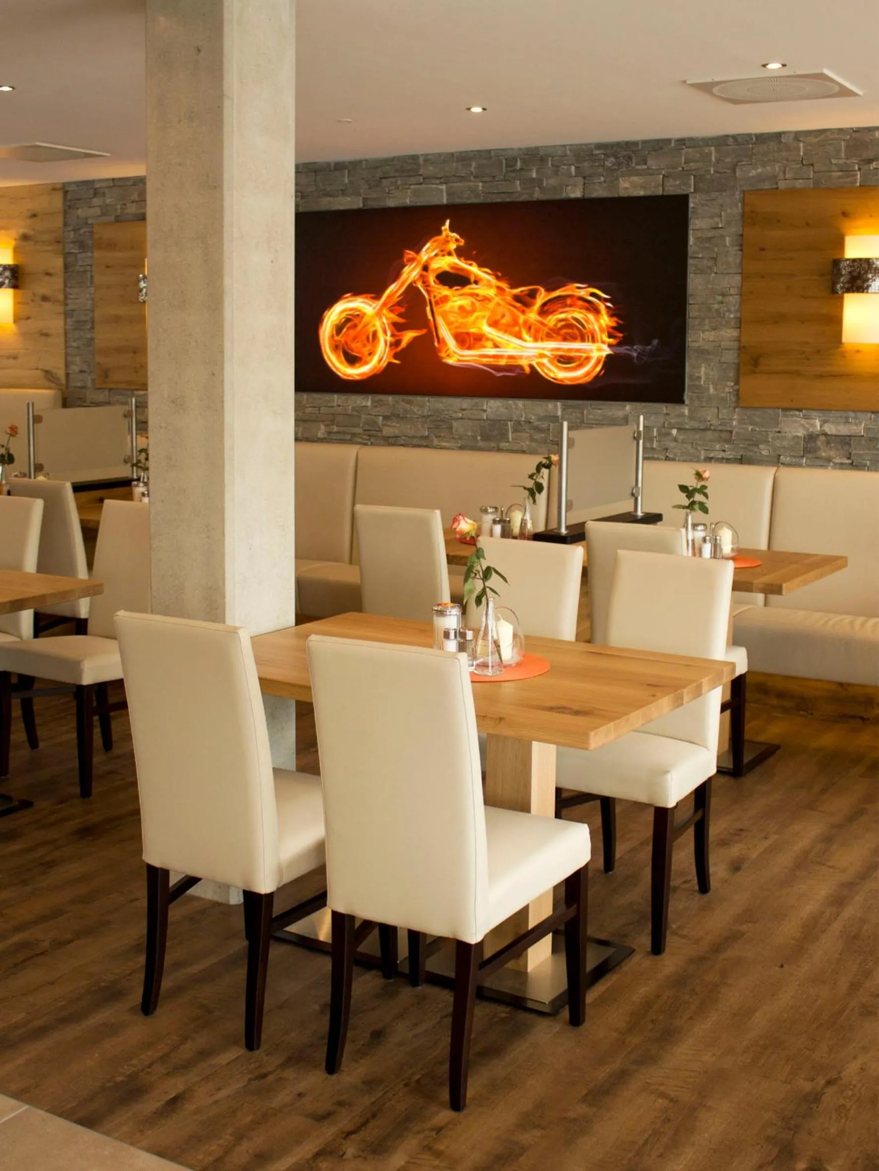 Buffet breakfast in Alpenflair Hotel