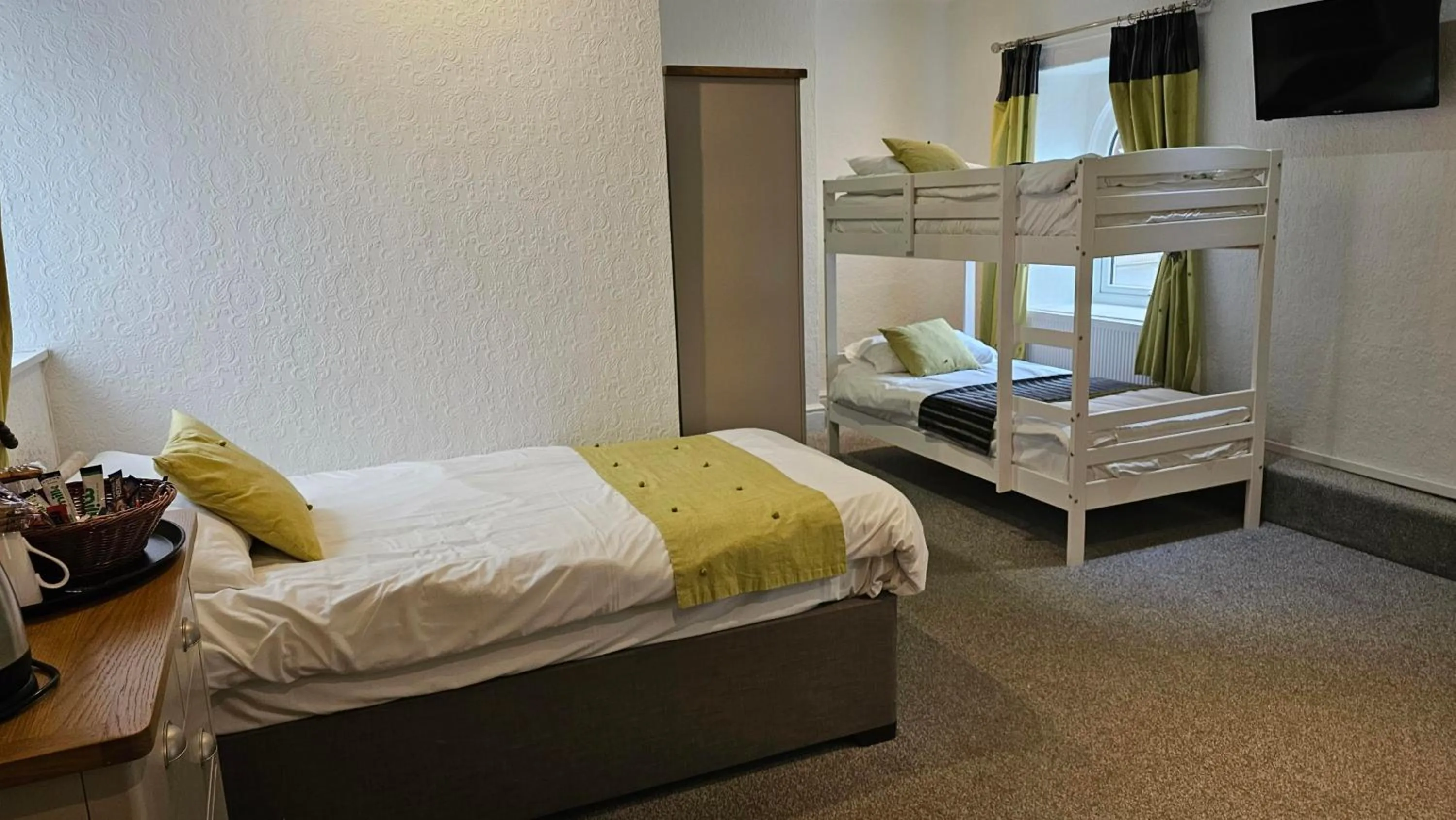 Bed in Hotel Rudyard