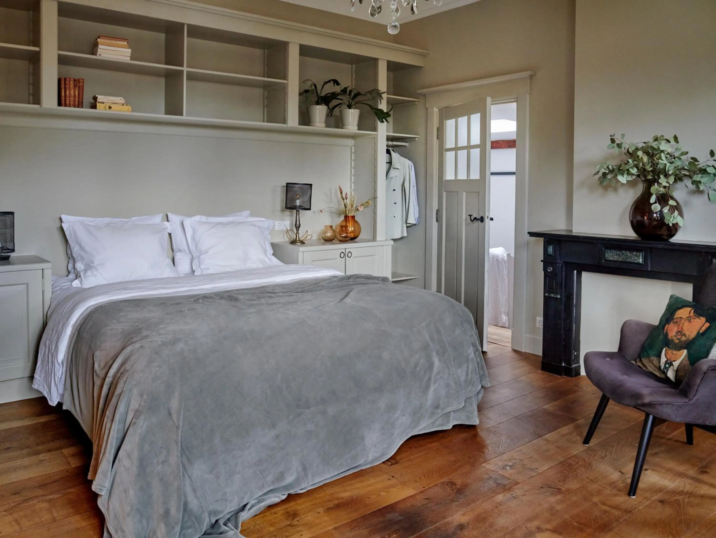 Bed in Hotel Station Amstelveen