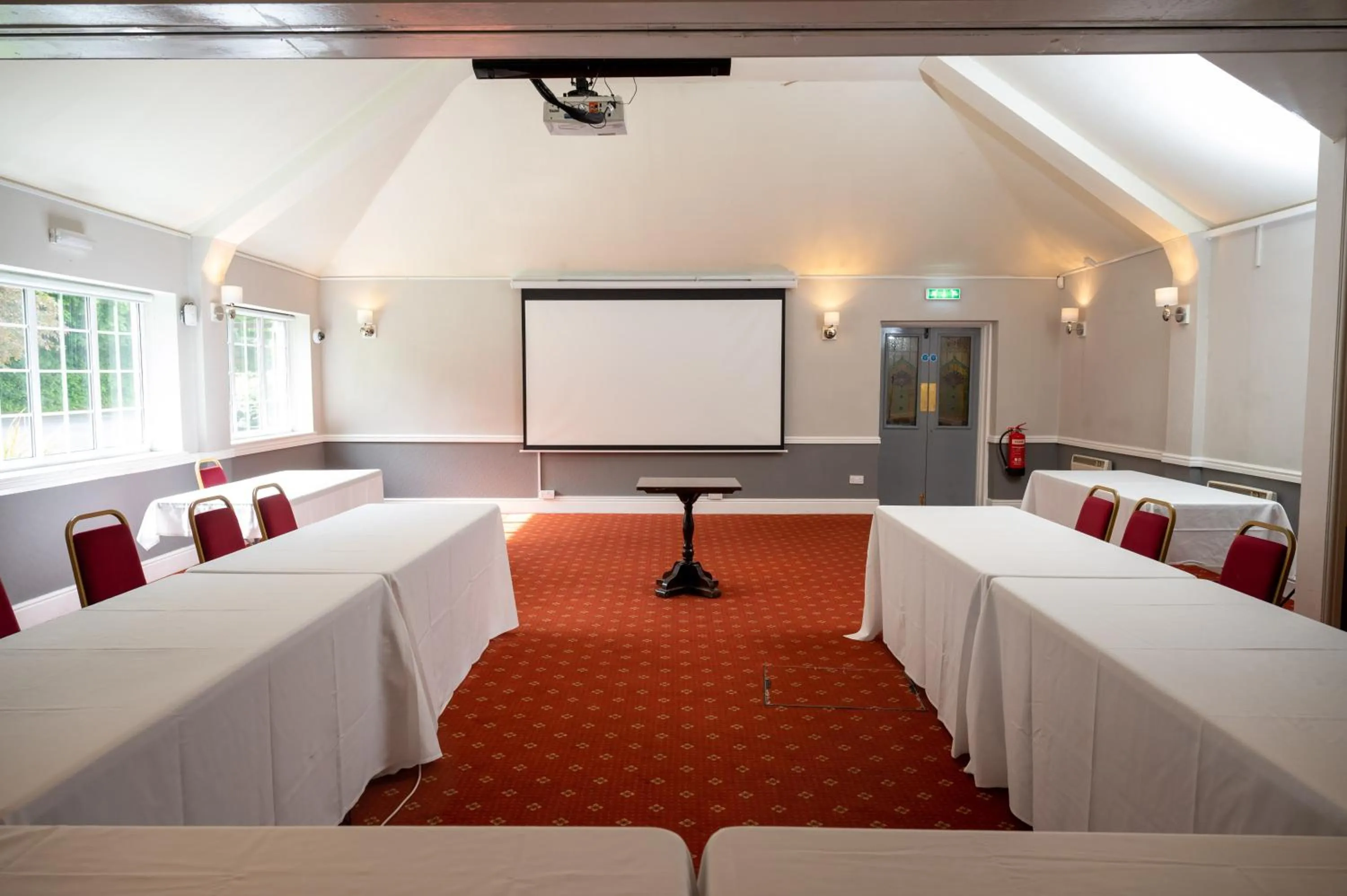 Meeting/conference room in Bridge Inn By Greene King Inns