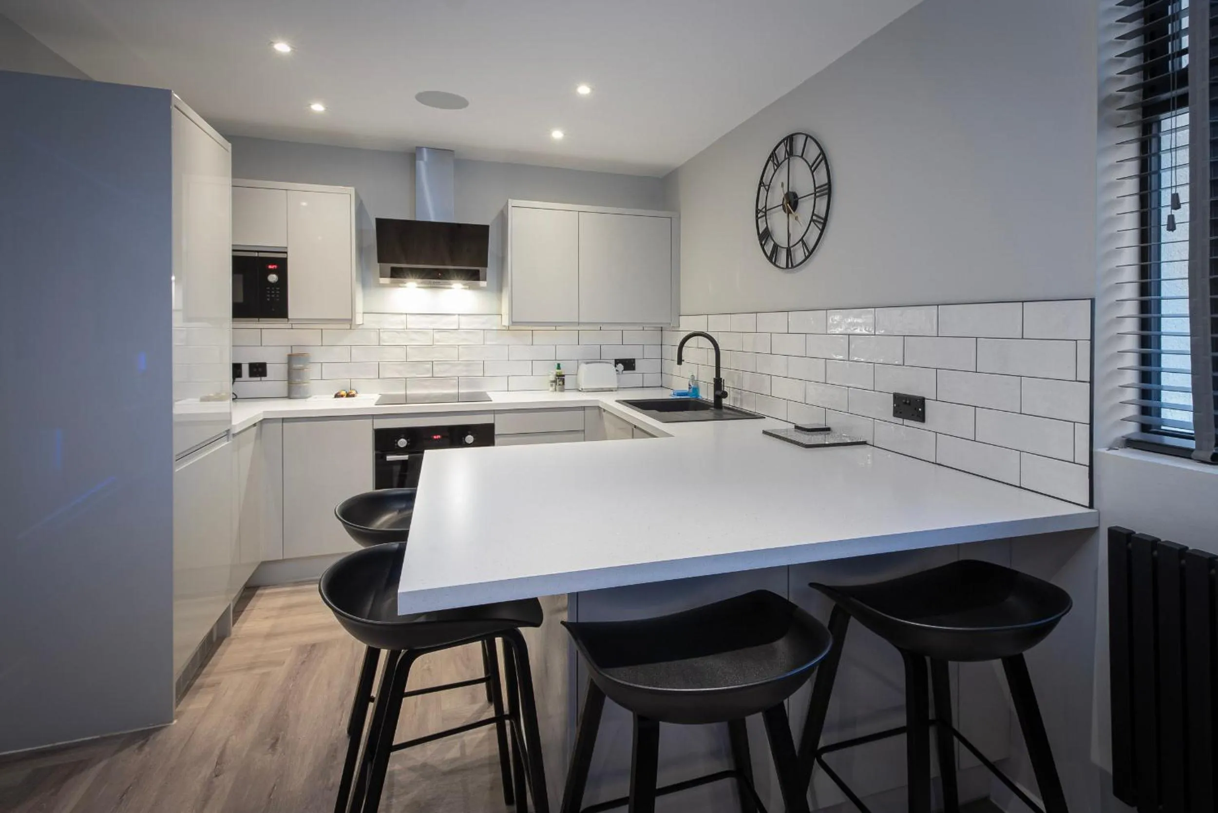 Kitchen or kitchenette in The Charleston