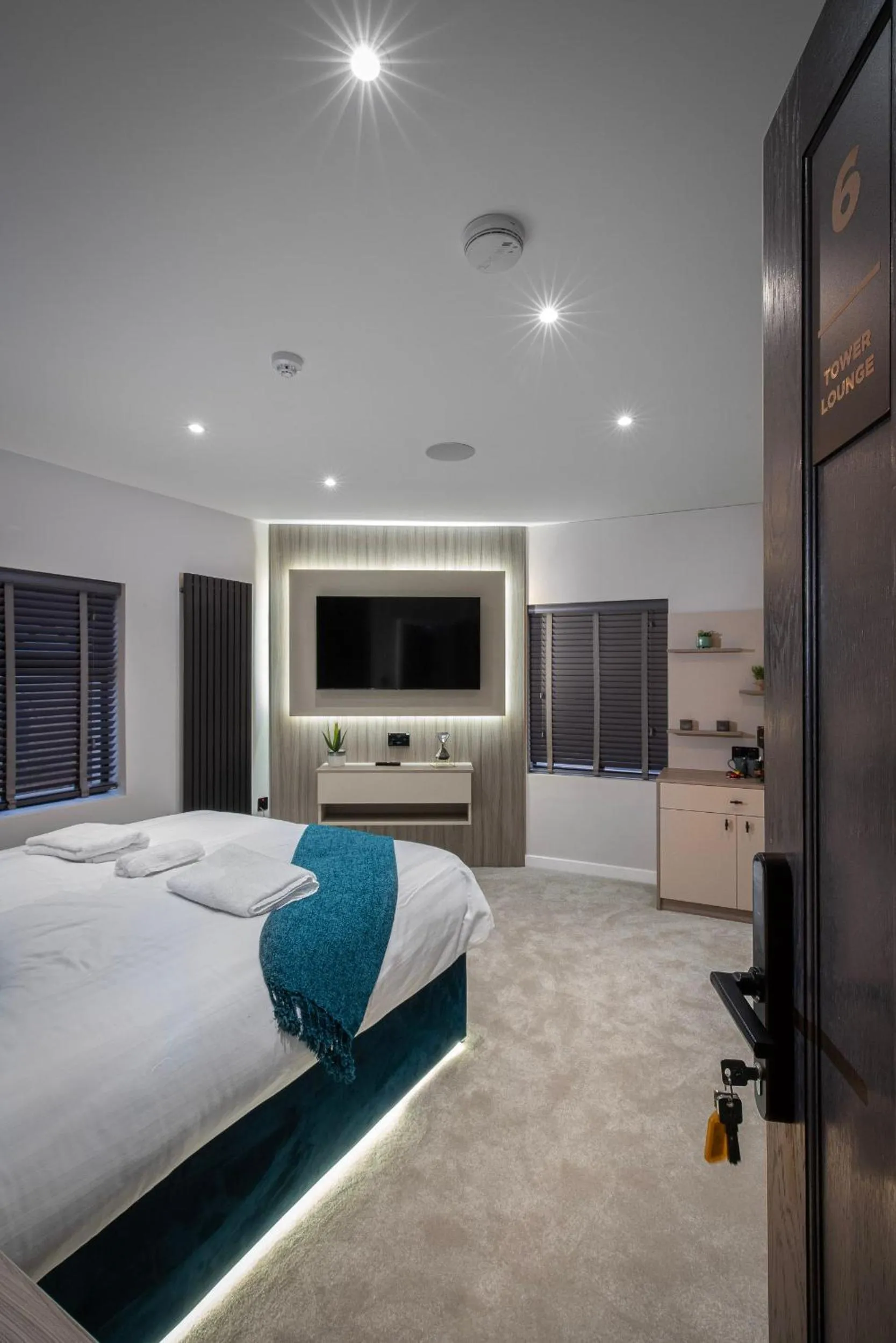 Bedroom, Bed in The Charleston