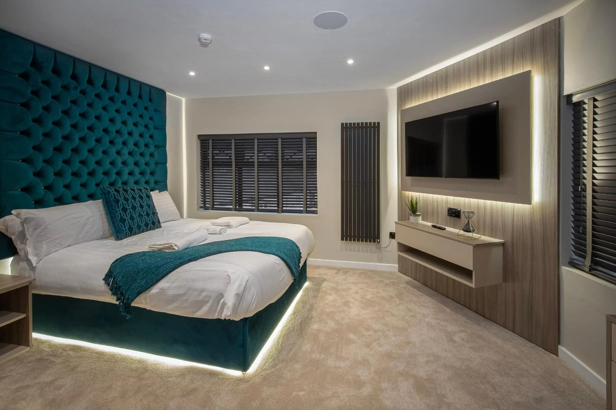 Bedroom, Bed in The Charleston