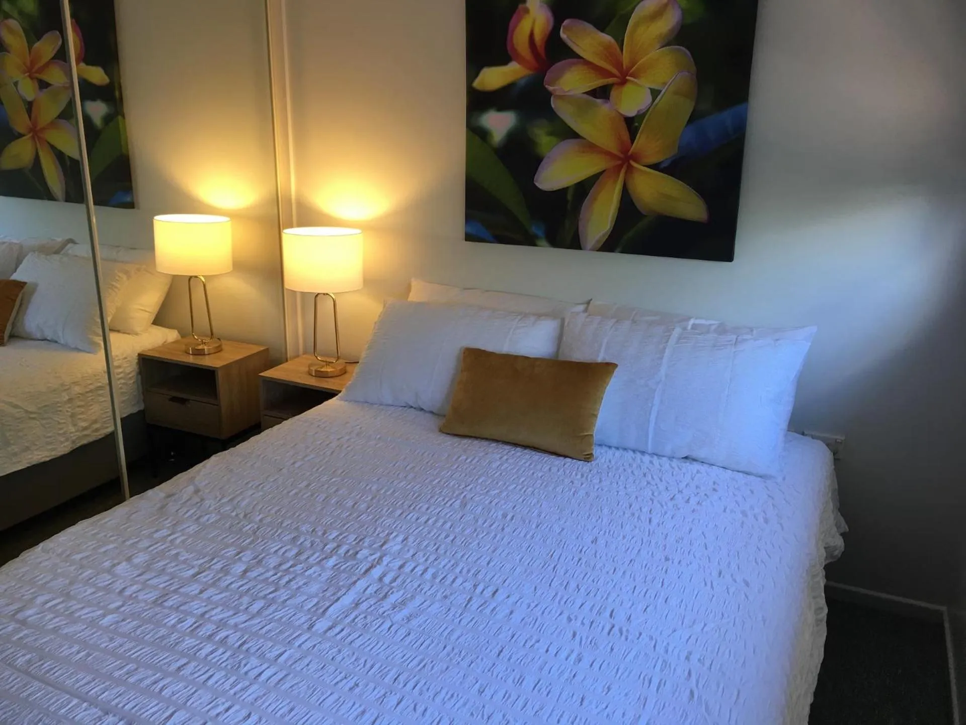 Bed in Longreach Apartments