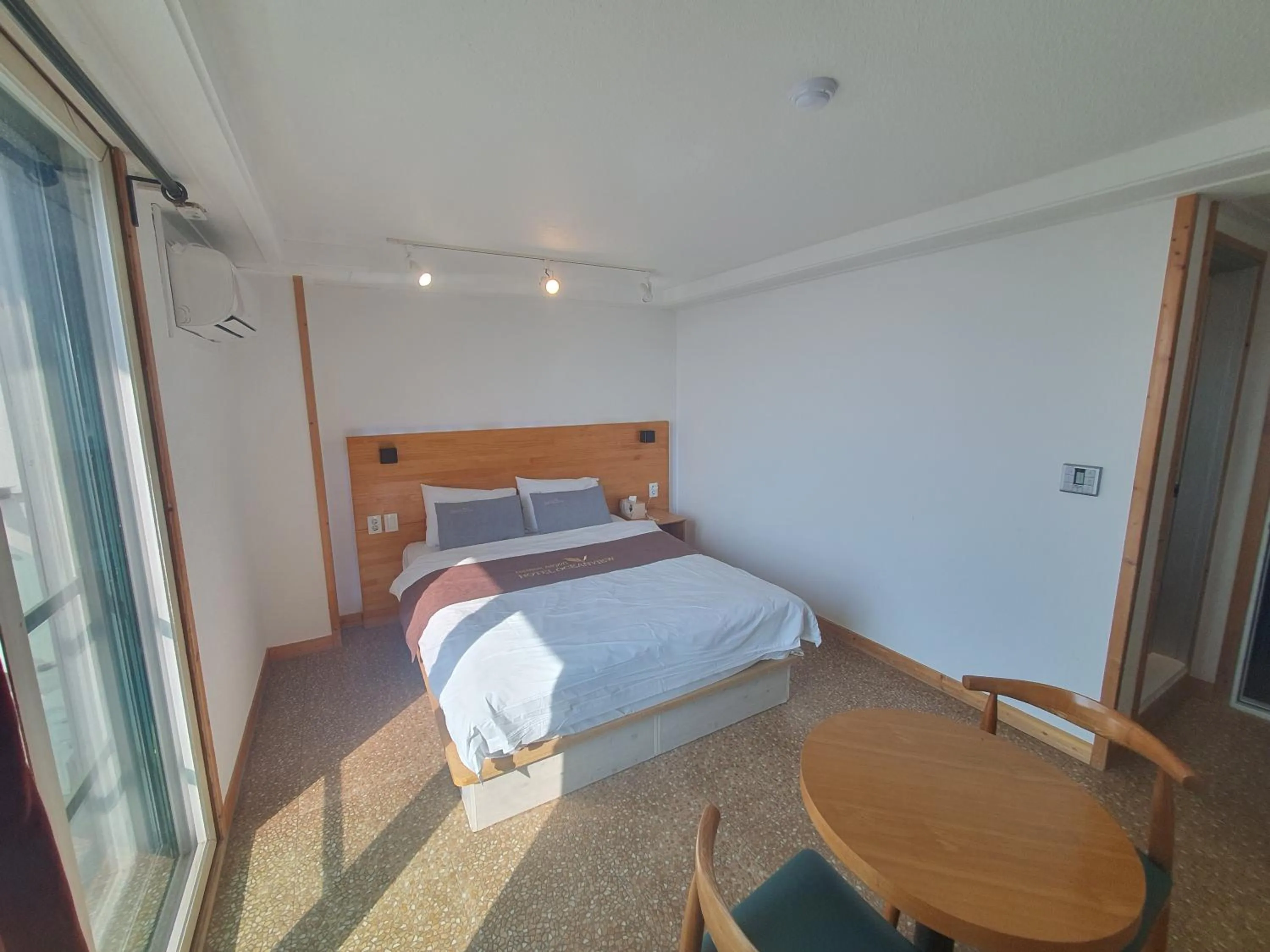 Bed in Hotel Oceanview