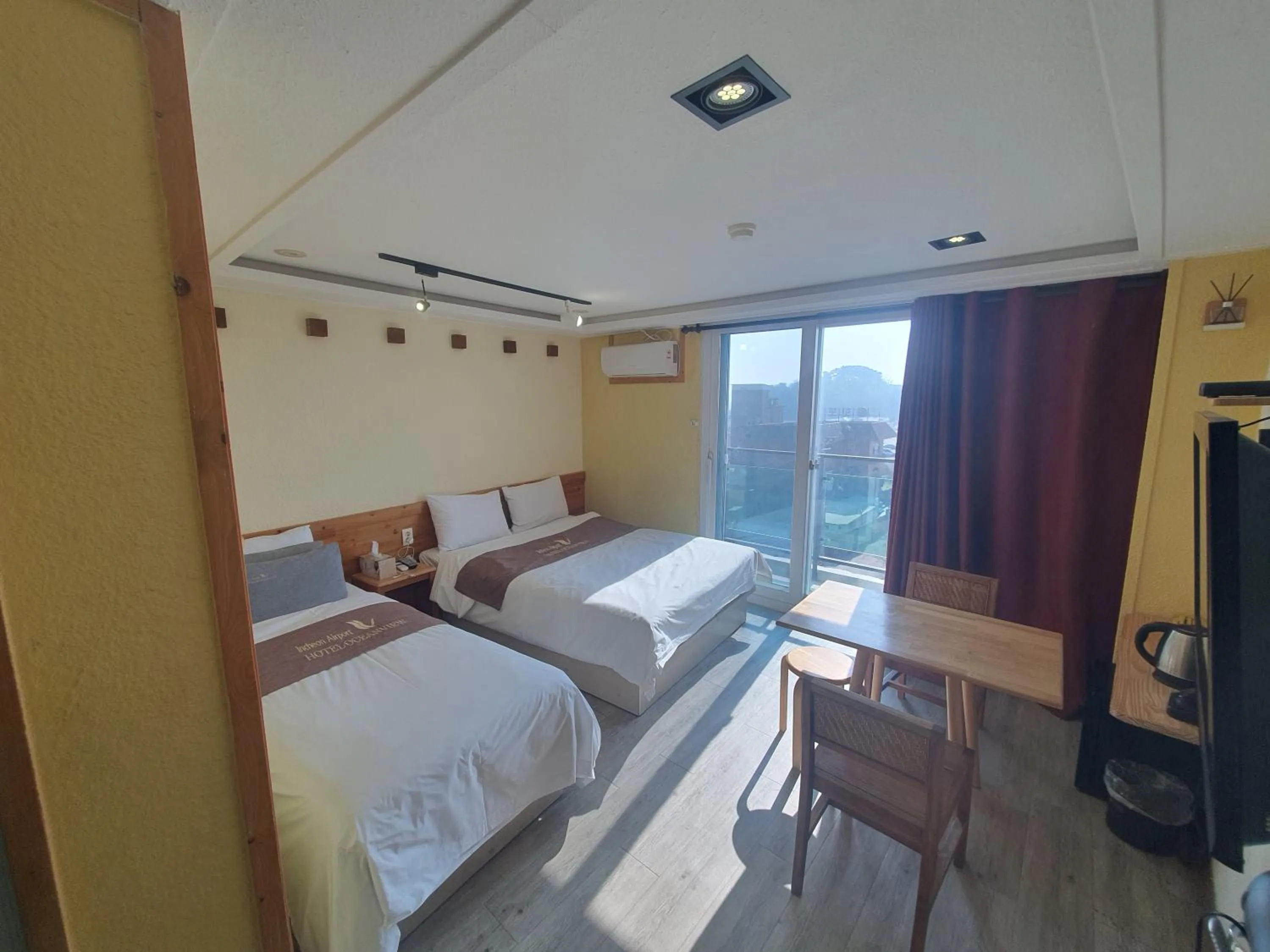 Bed in Hotel Oceanview