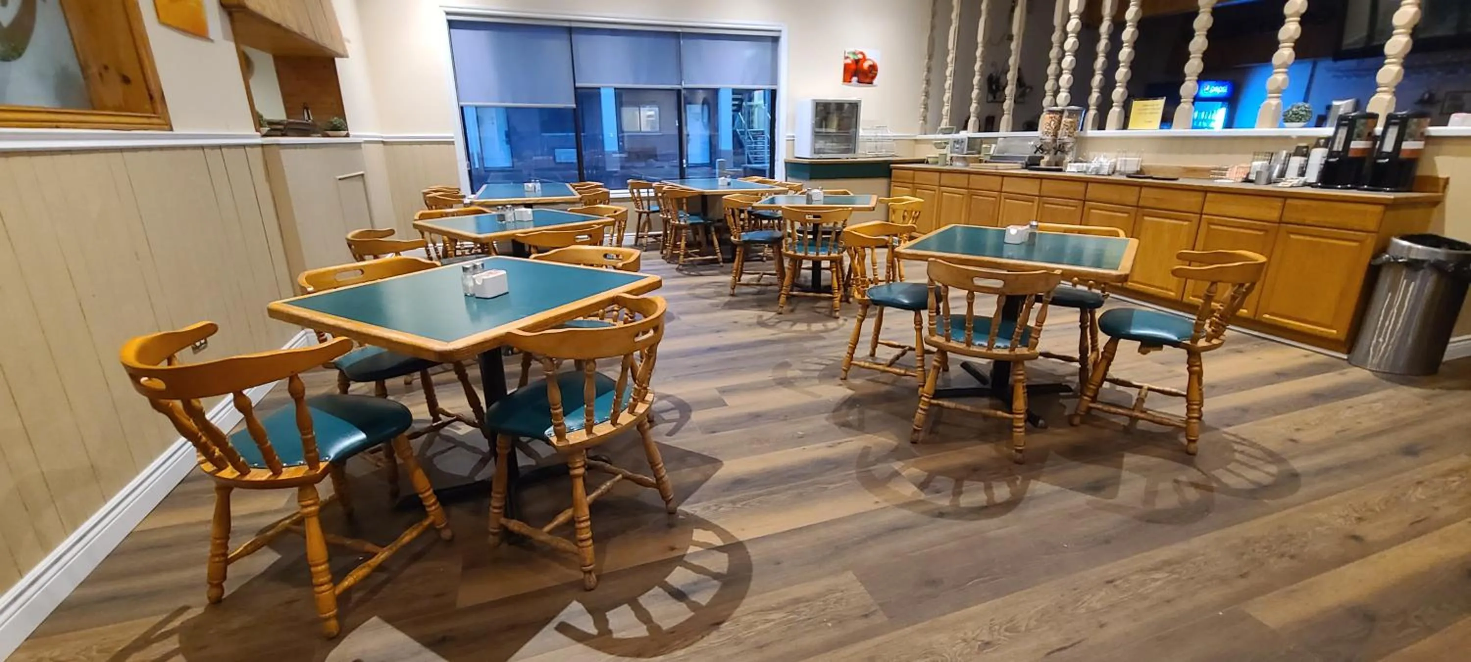 Breakfast in Riviera Inn And Suites 1000 Islands