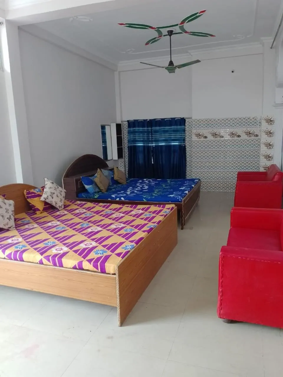 Double Room with Private Bathroom - single occupancy in Shaagun Marrige Hall