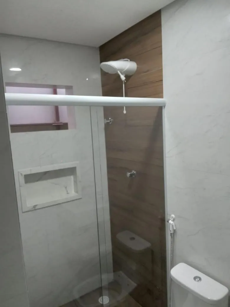 Shower in Hotel New Space