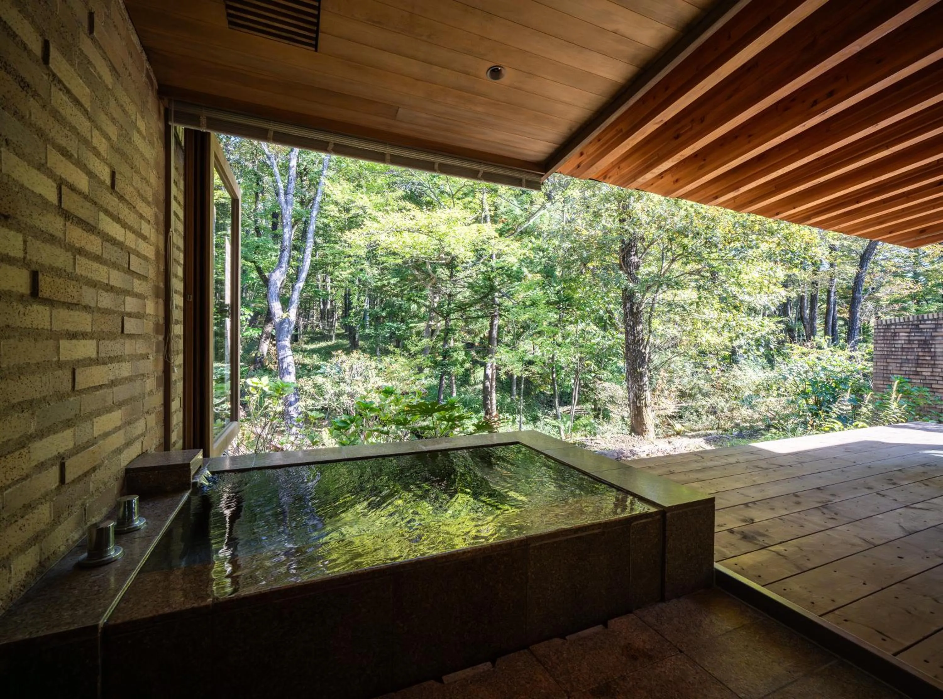 nasu mukunone AUBERGE