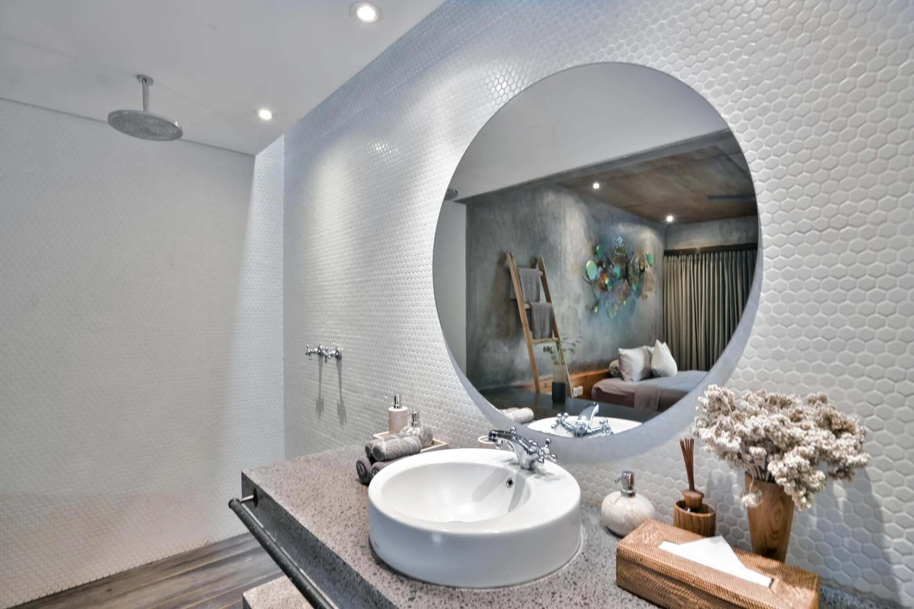 Toilet in Love Supreme Villa by Betterplace