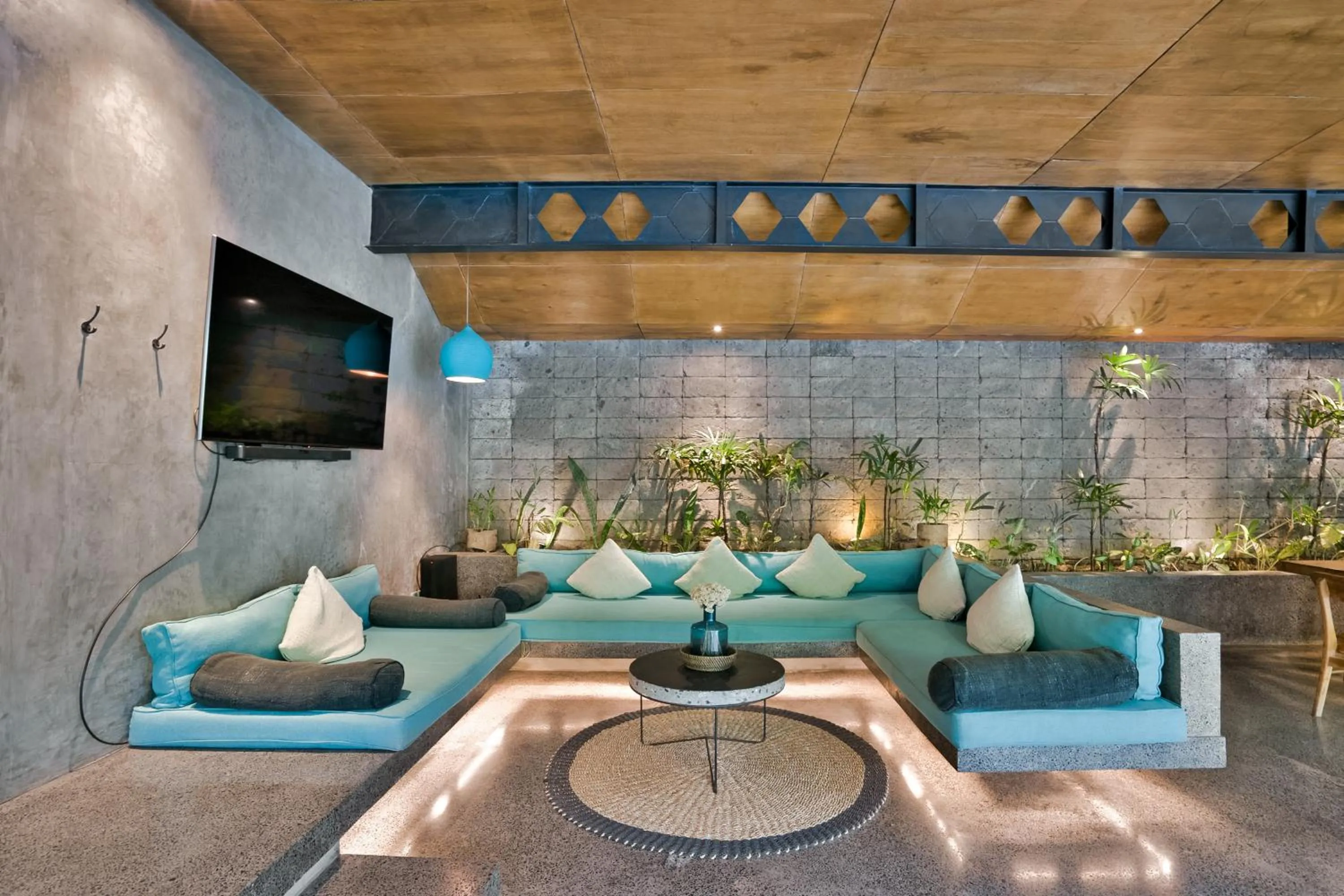 TV and multimedia in Love Supreme Villa by Betterplace