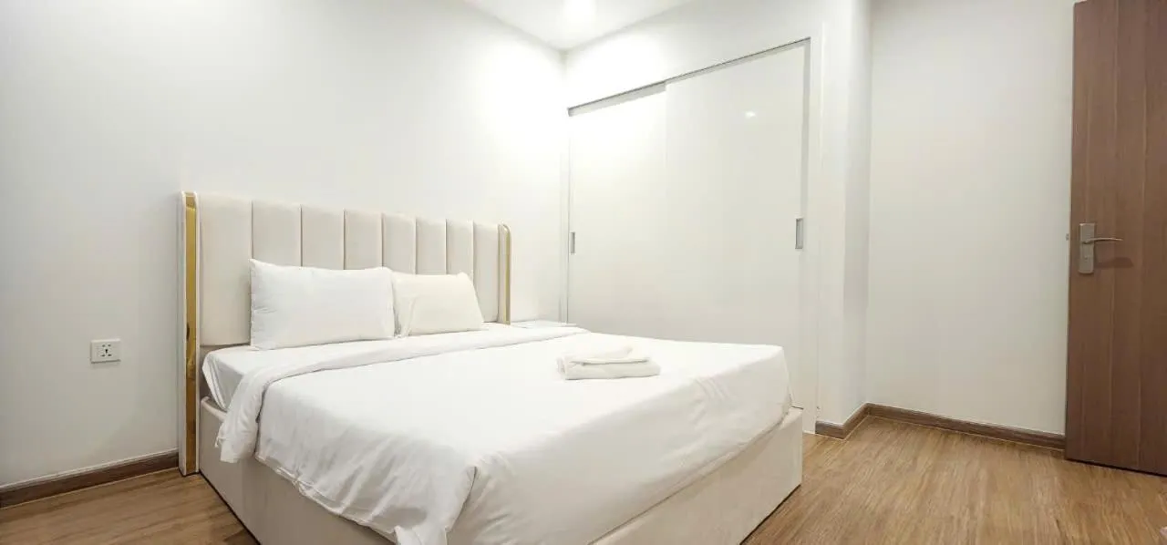 Bed in Vinhomes Skylake