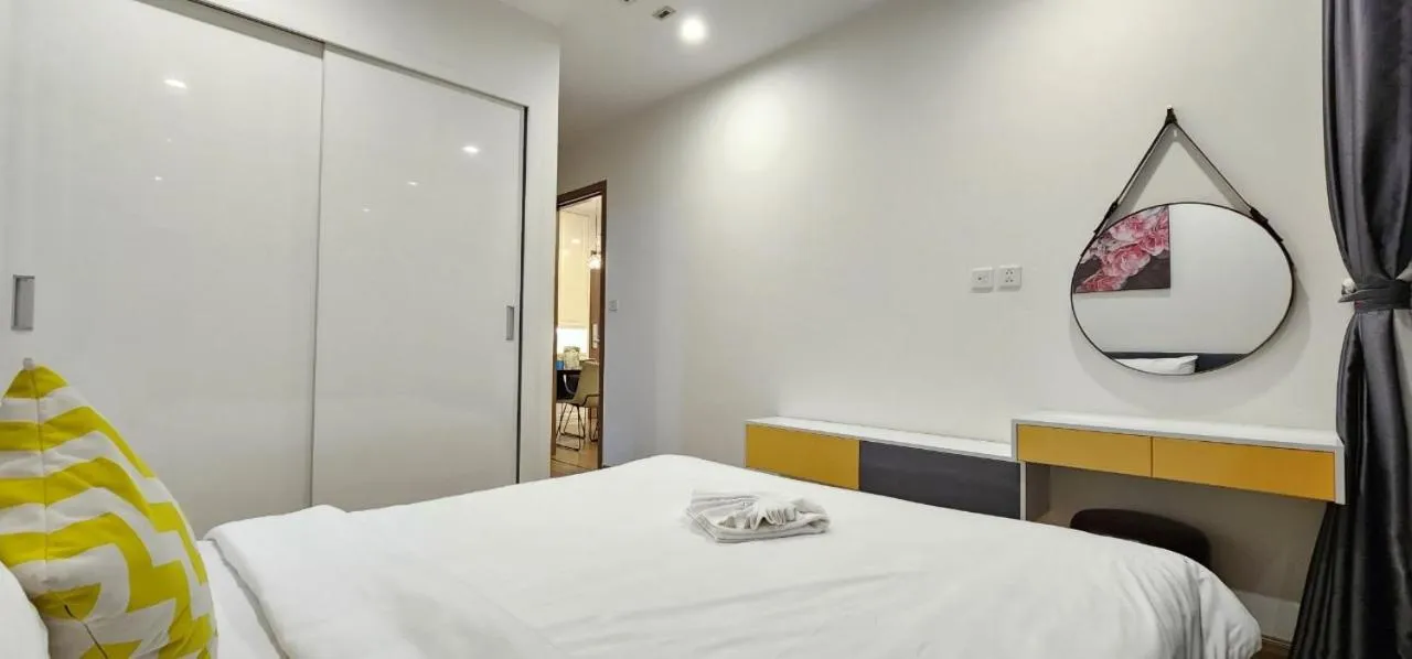 Bed in Vinhomes Skylake